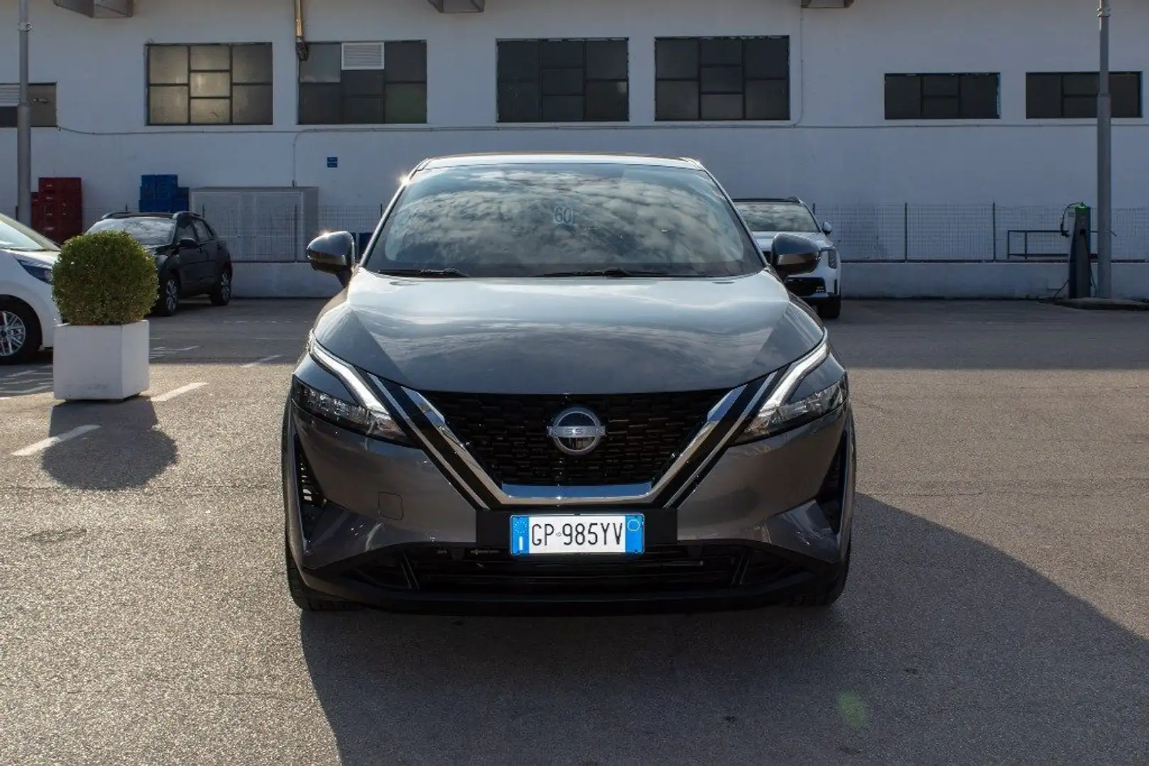 Nissan Qashqai MHEV 140 CV N-Connecta Grigio - 2