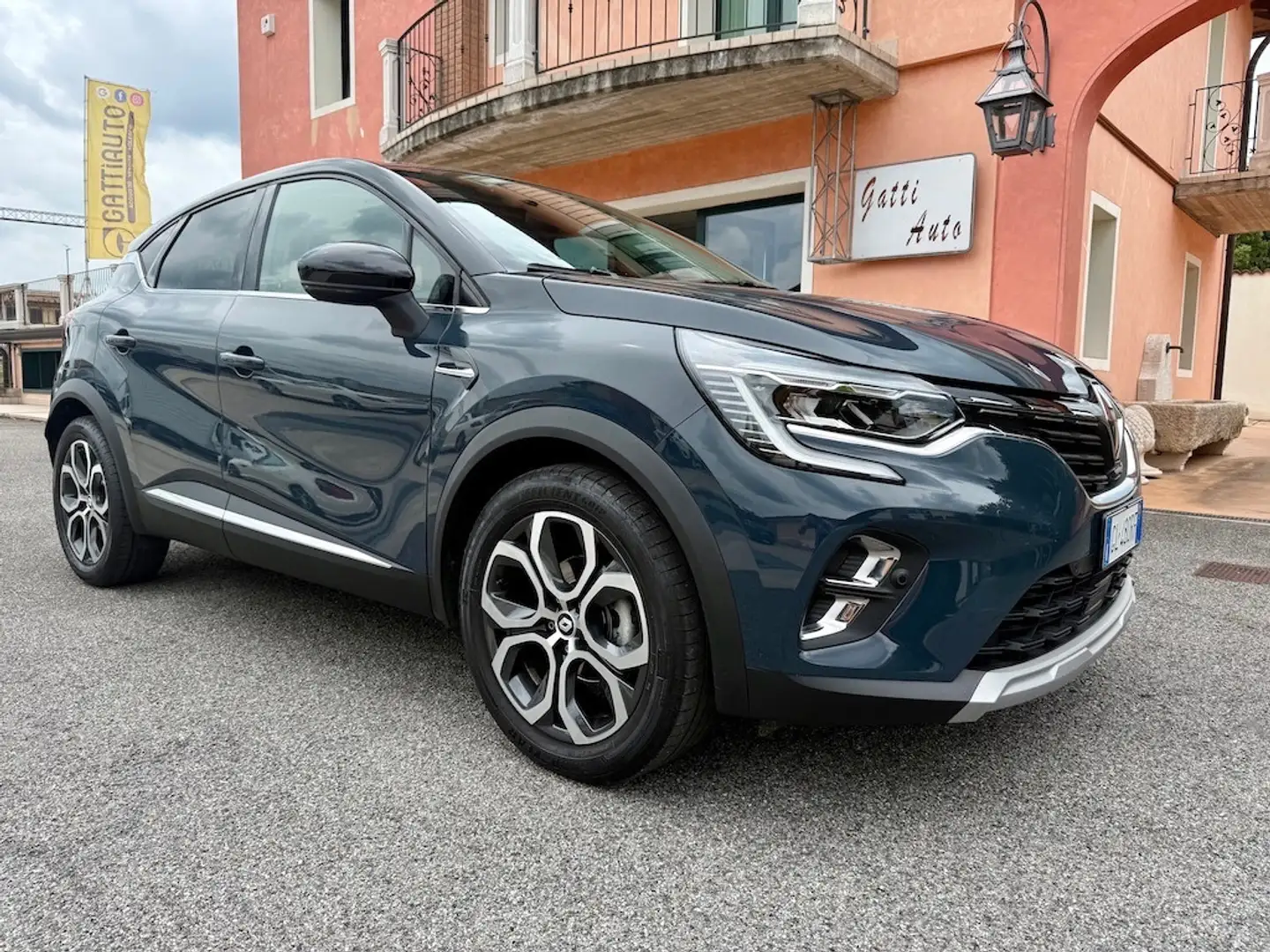 Renault Captur Captur TCe 100 CV GPL Techno Blauw - 1