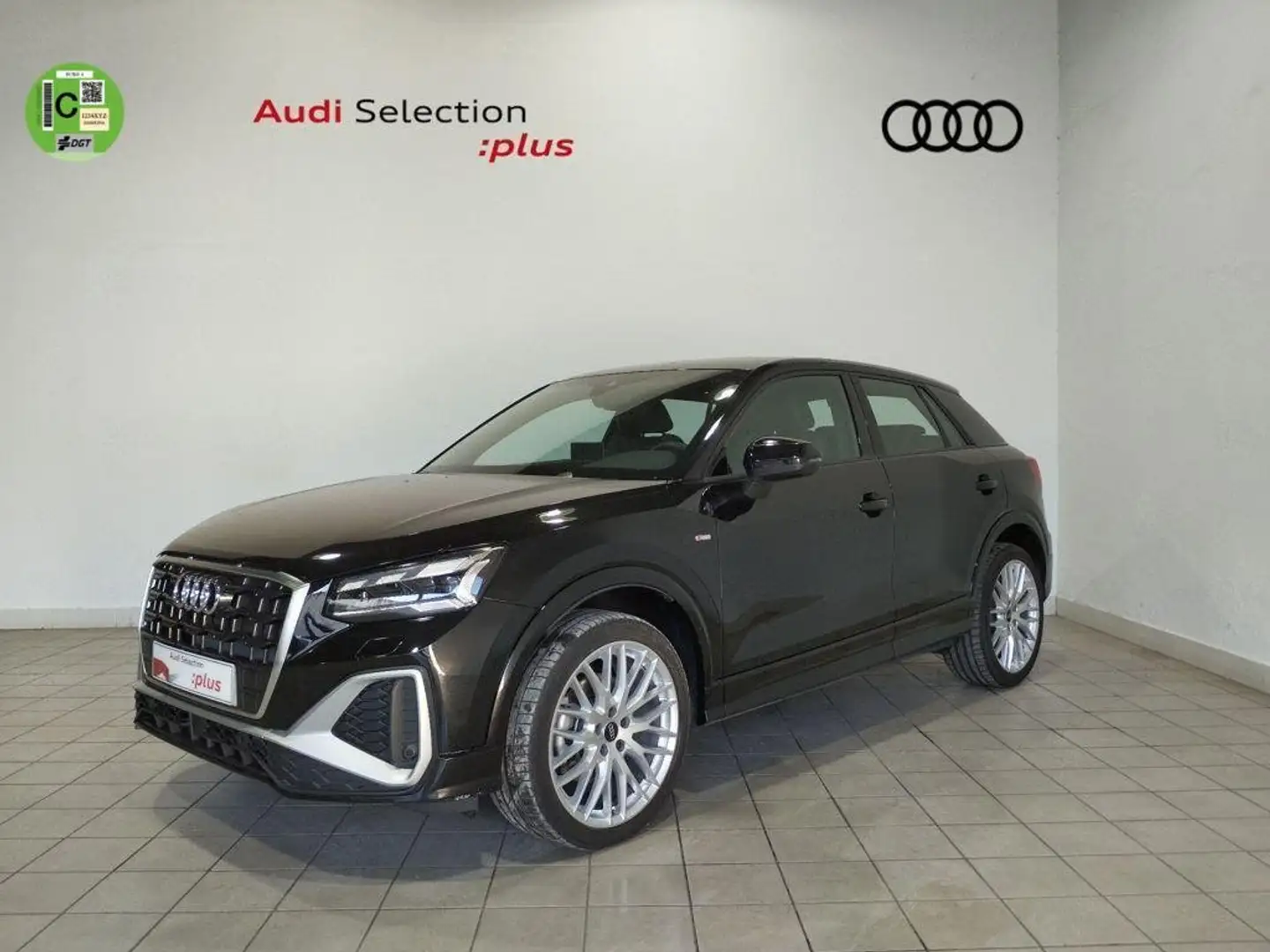 Audi Q2 35 TDI Adrenalin Black edition S tronic 110kW Negro - 1