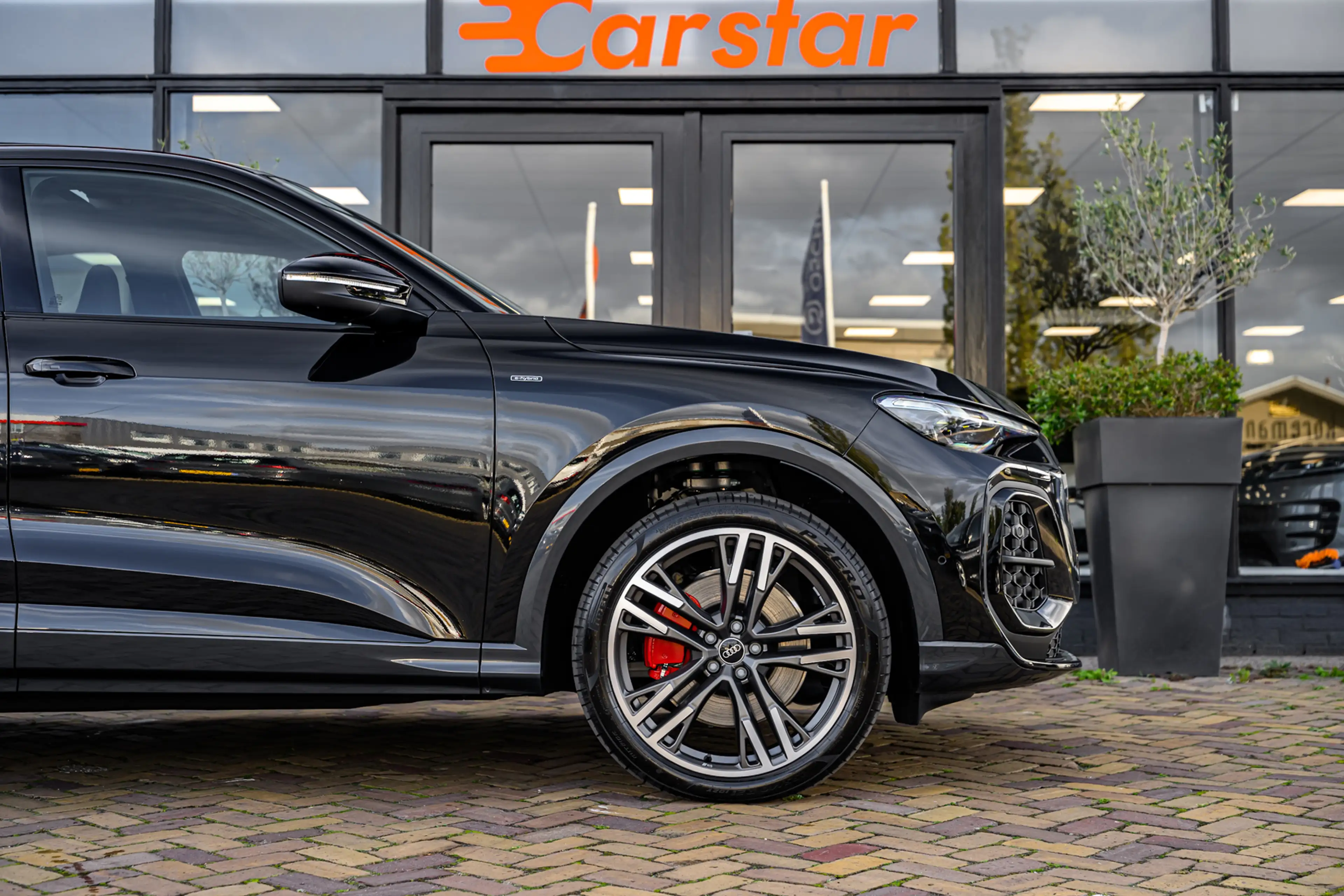 Audi Q5 Sportback 2.0 E-Hybrid 55 quattro 367 pk Pano | 36 — photo 8