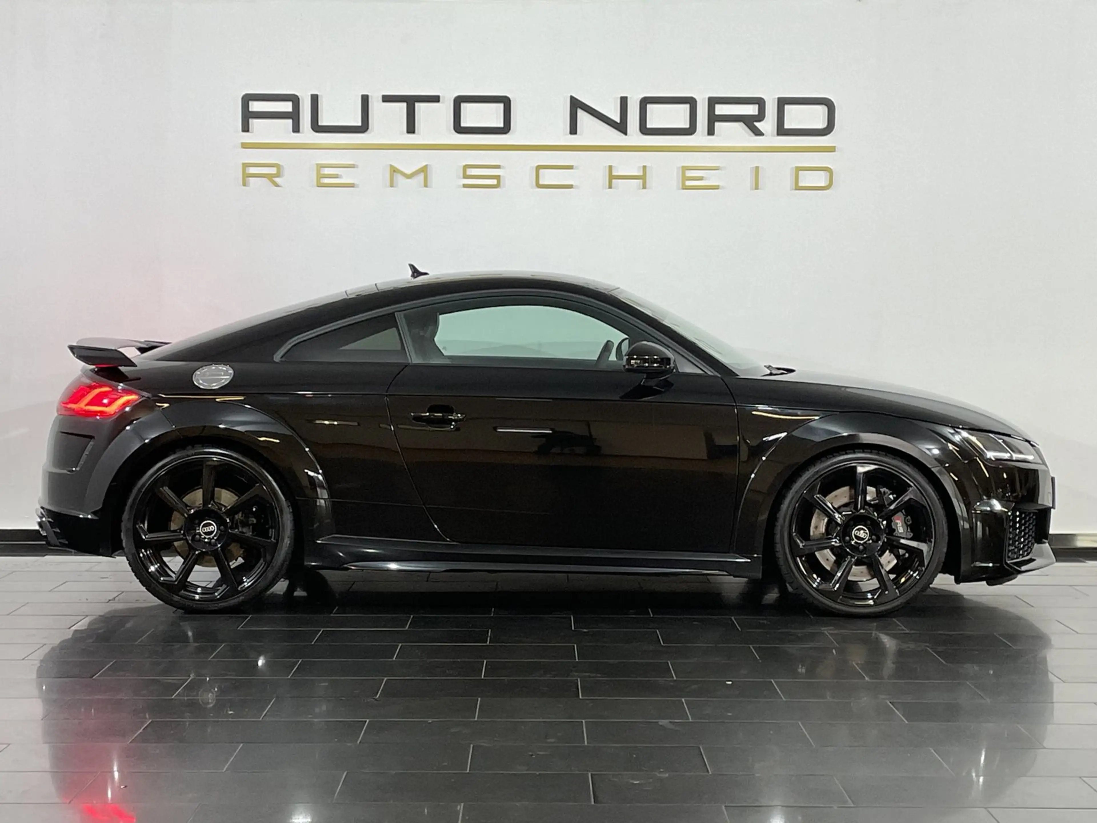 Audi TT RS 2.5 TFSI quat.*Sport.AGA*B&O*Kamera*20``* — photo 4