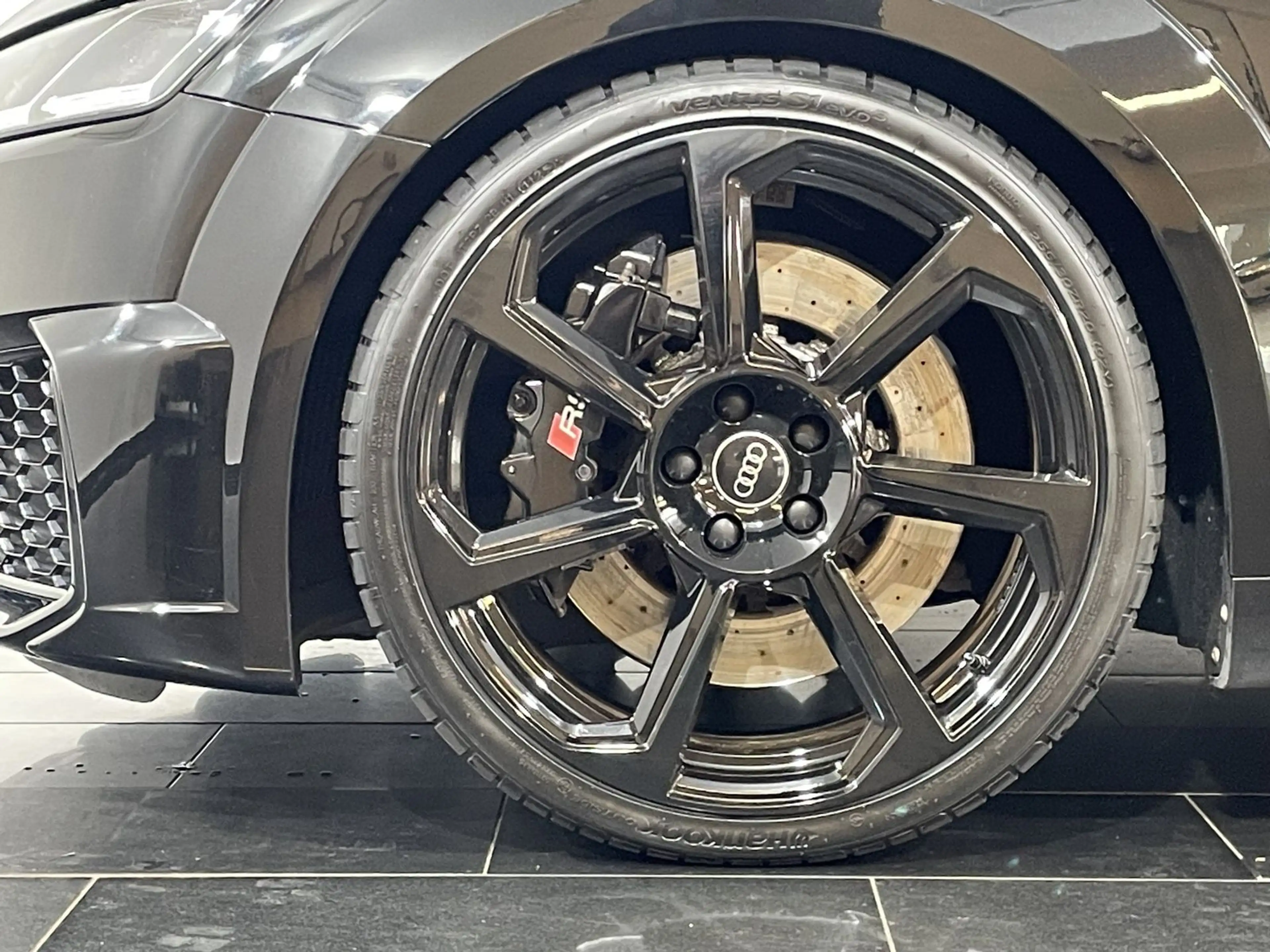 Audi TT RS 2.5 TFSI quat.*Sport.AGA*B&O*Kamera*20``* — photo 10