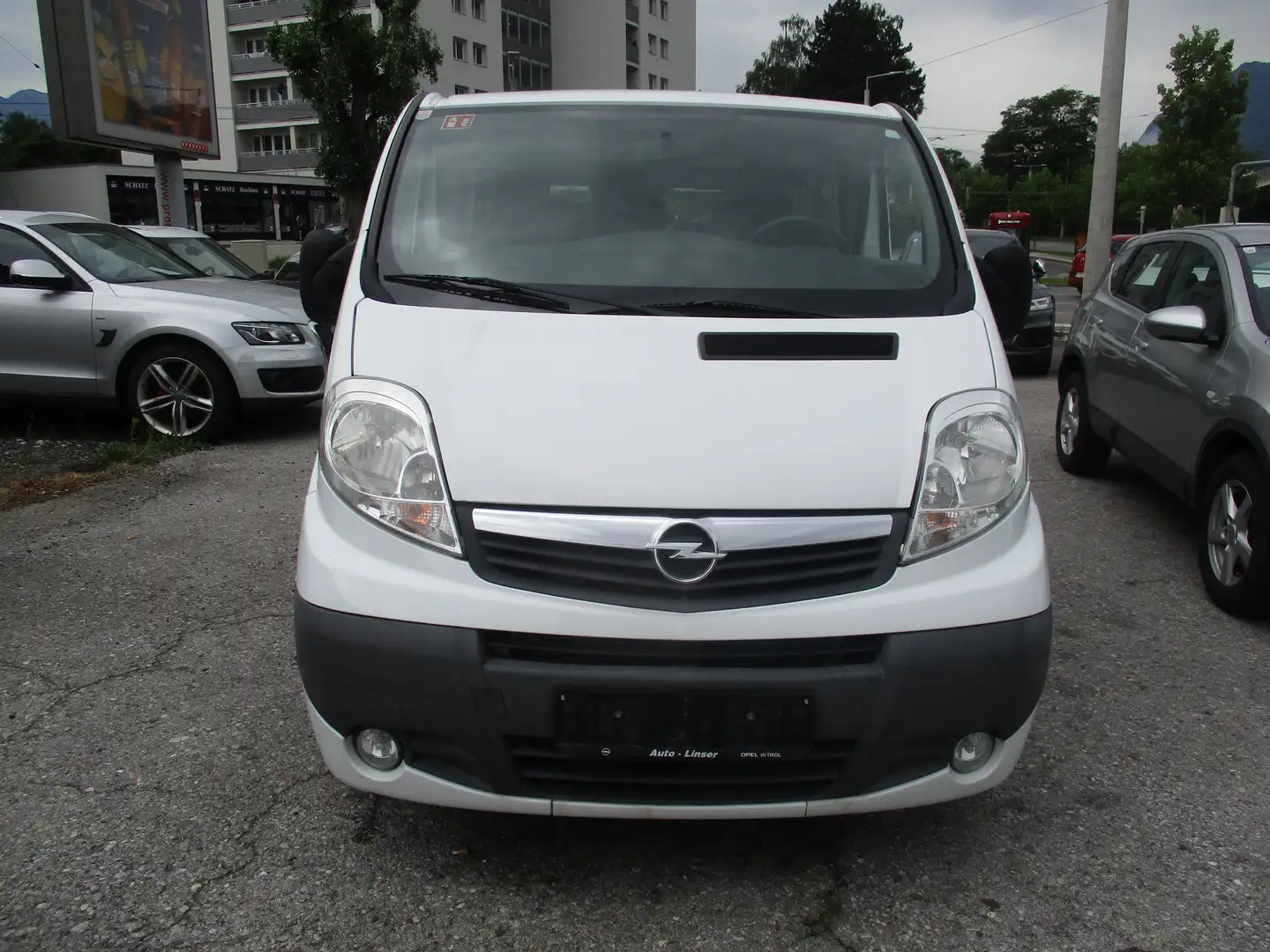Opel Vivaro Combi L2H1 2,0 CDTI 2,9t Euro 5 DPF 9 SITZER Weiß - 2