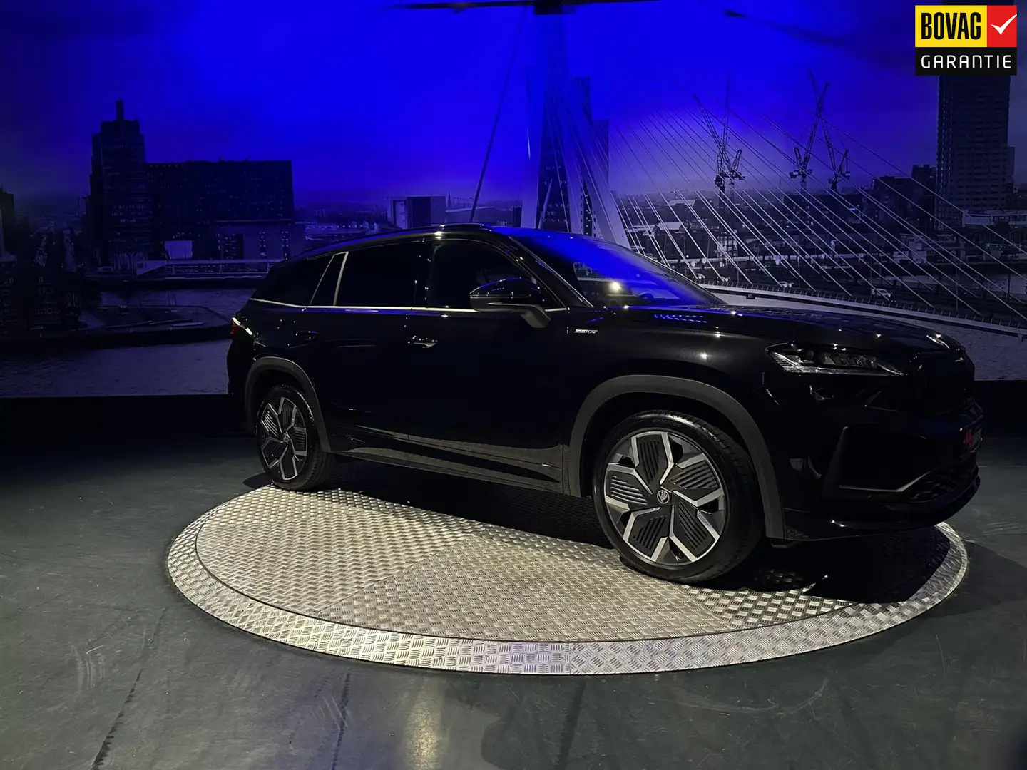Skoda Kodiaq 1.5 TSI PHEV Sportline Business NIEUW!! *Pano*Trek Zwart - 1