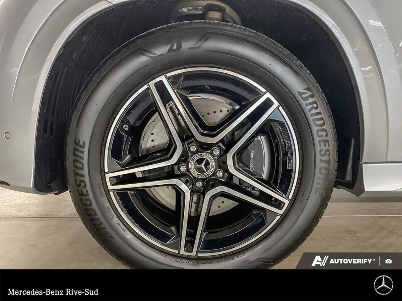 Mercedes-Benz GLE снимка Mercedes-Benz GLE