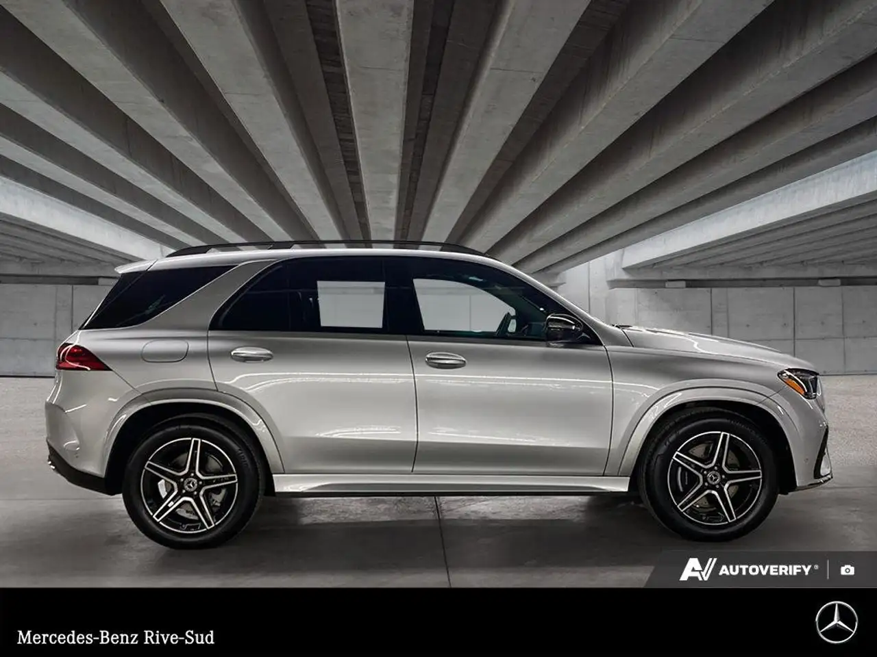 Mercedes-Benz GLE снимка Mercedes-Benz GLE