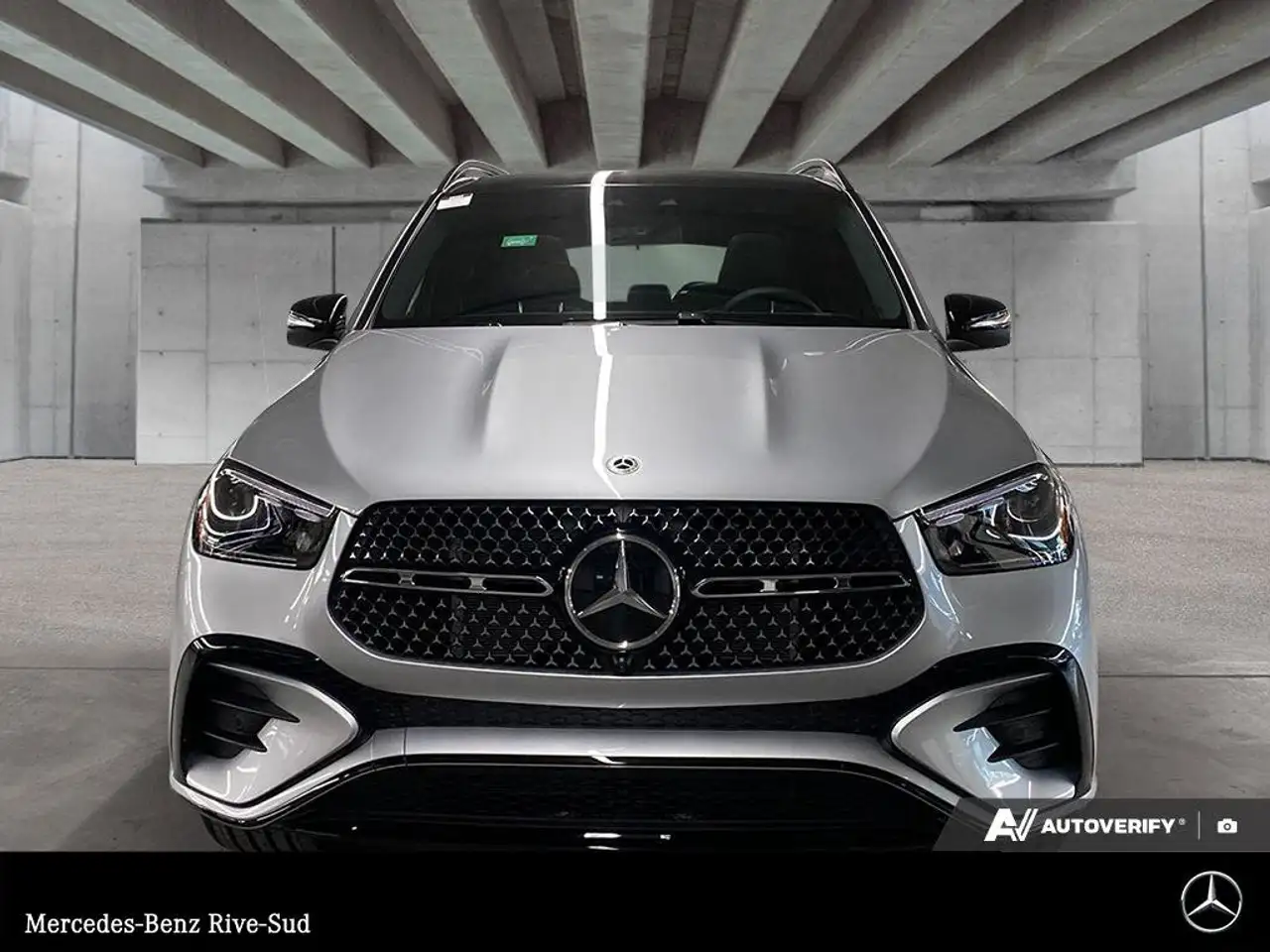 Mercedes-Benz GLE снимка Mercedes-Benz GLE