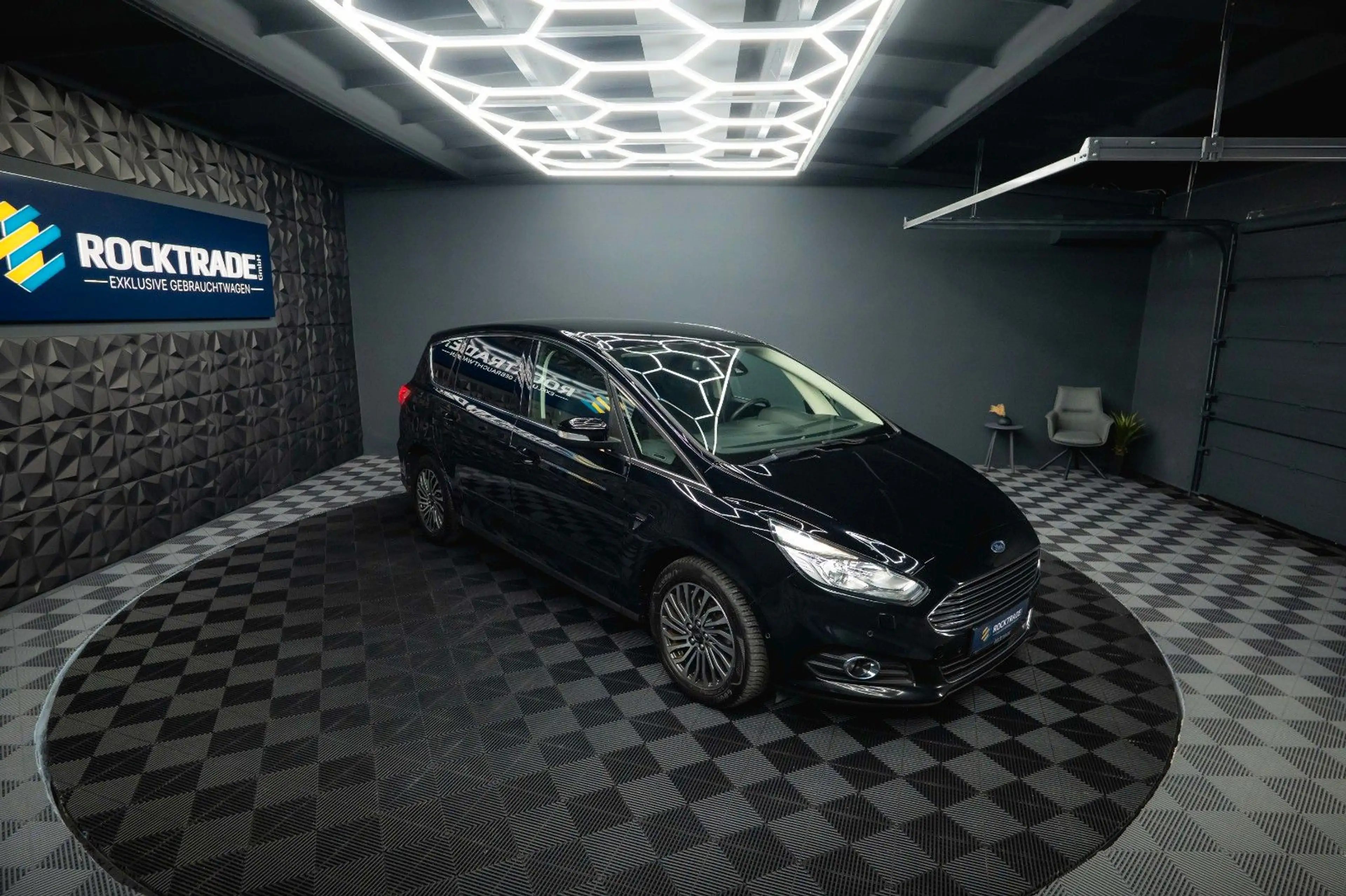 Ford S-Max Titanium 2.0 EcoBoost *ACC*Kamera*LED* — photo 7