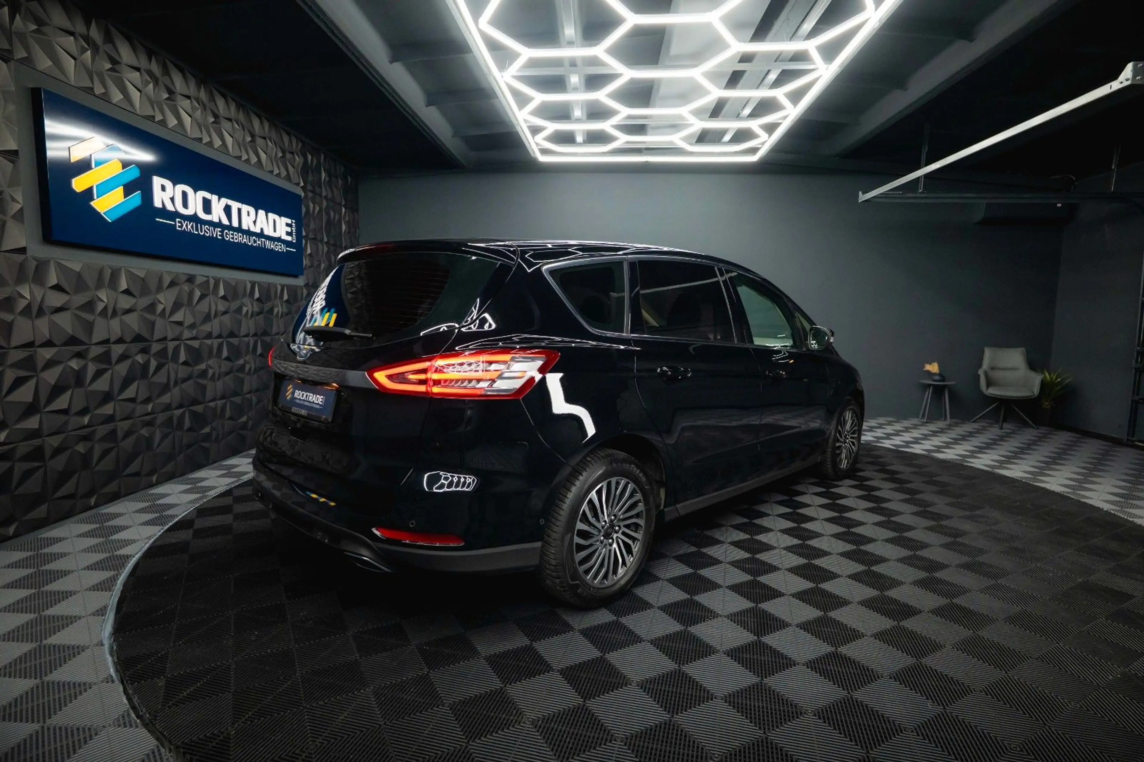 Ford S-Max Titanium 2.0 EcoBoost *ACC*Kamera*LED* — photo 12