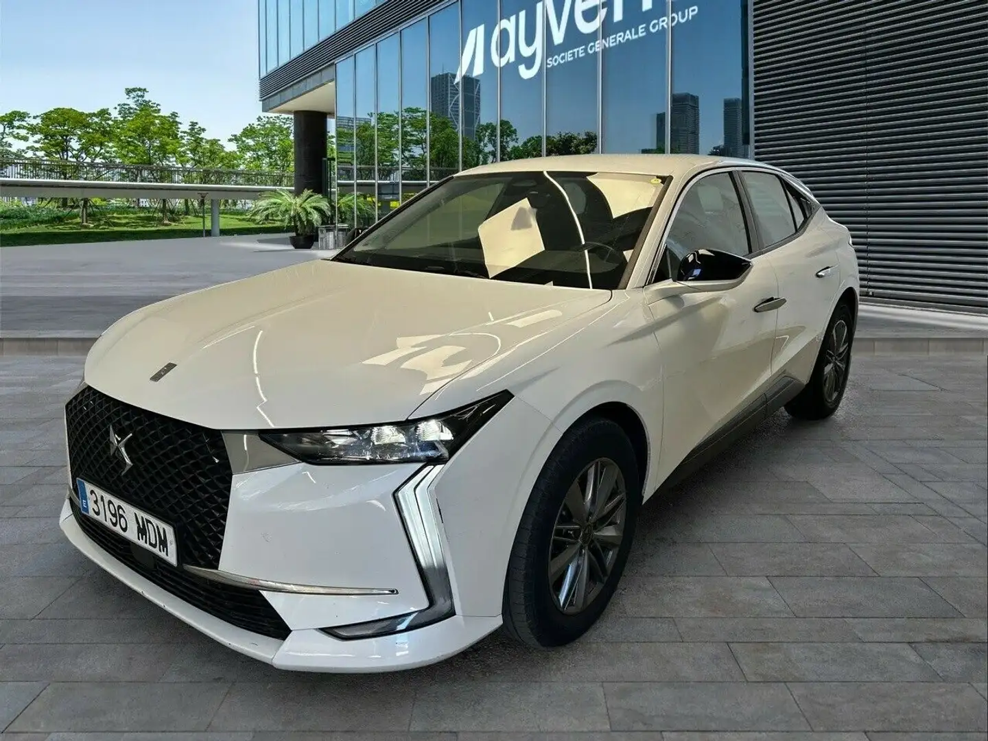 DS Automobiles DS 4 BlueHDi Bastille Aut. 130 Weiß - 1