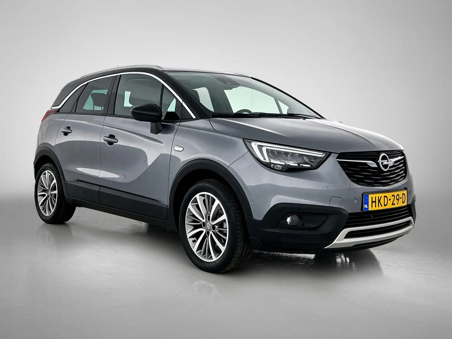 Opel Crossland X 1.2 Turbo Innovation Grijs - 2