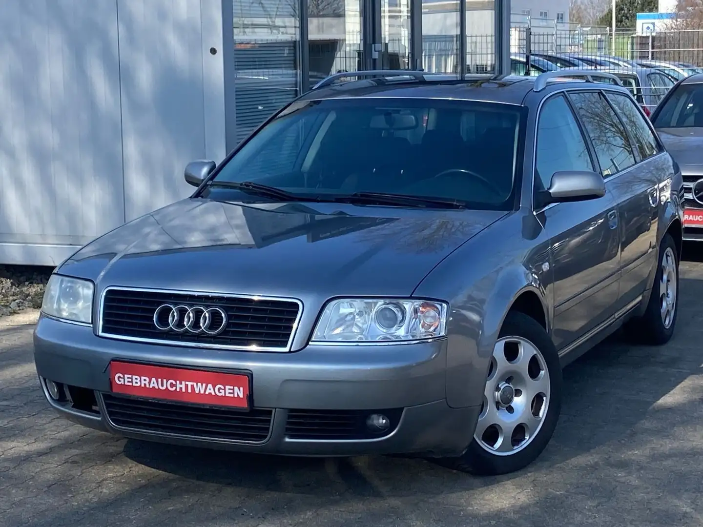 Audi A6 1.9 TDI multitronic Avant* Automatik Grau - 2