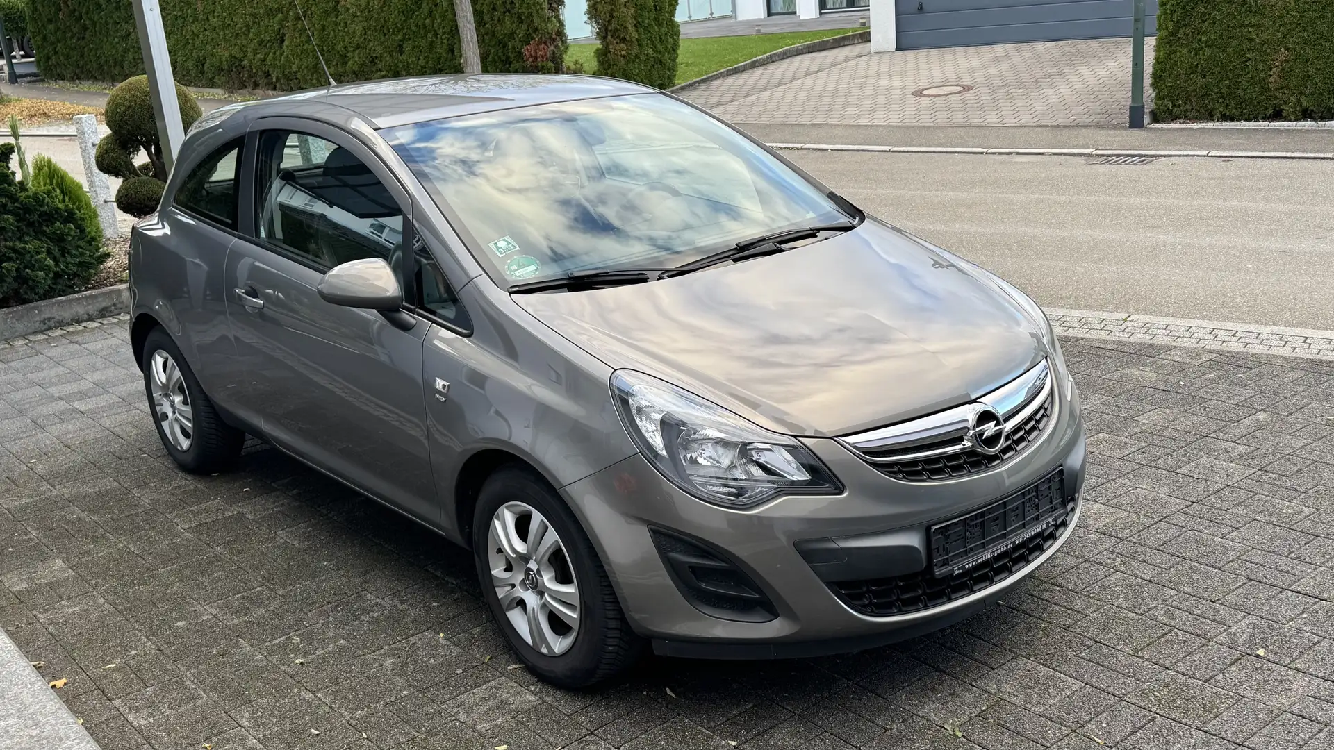 Opel Corsa Navi DAB+ Kamera PDC Allwetter Reifen Alu Beige - 2