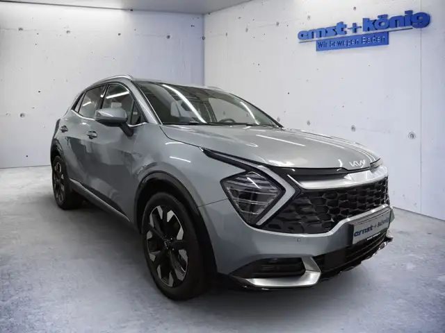 Kia Sportage view 3