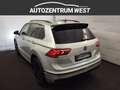 Volkswagen Tiguan 2,0 TDI 4Mot. *R-Line Black Style*...Navi/Pano/AHK Silber - thumbnail 8