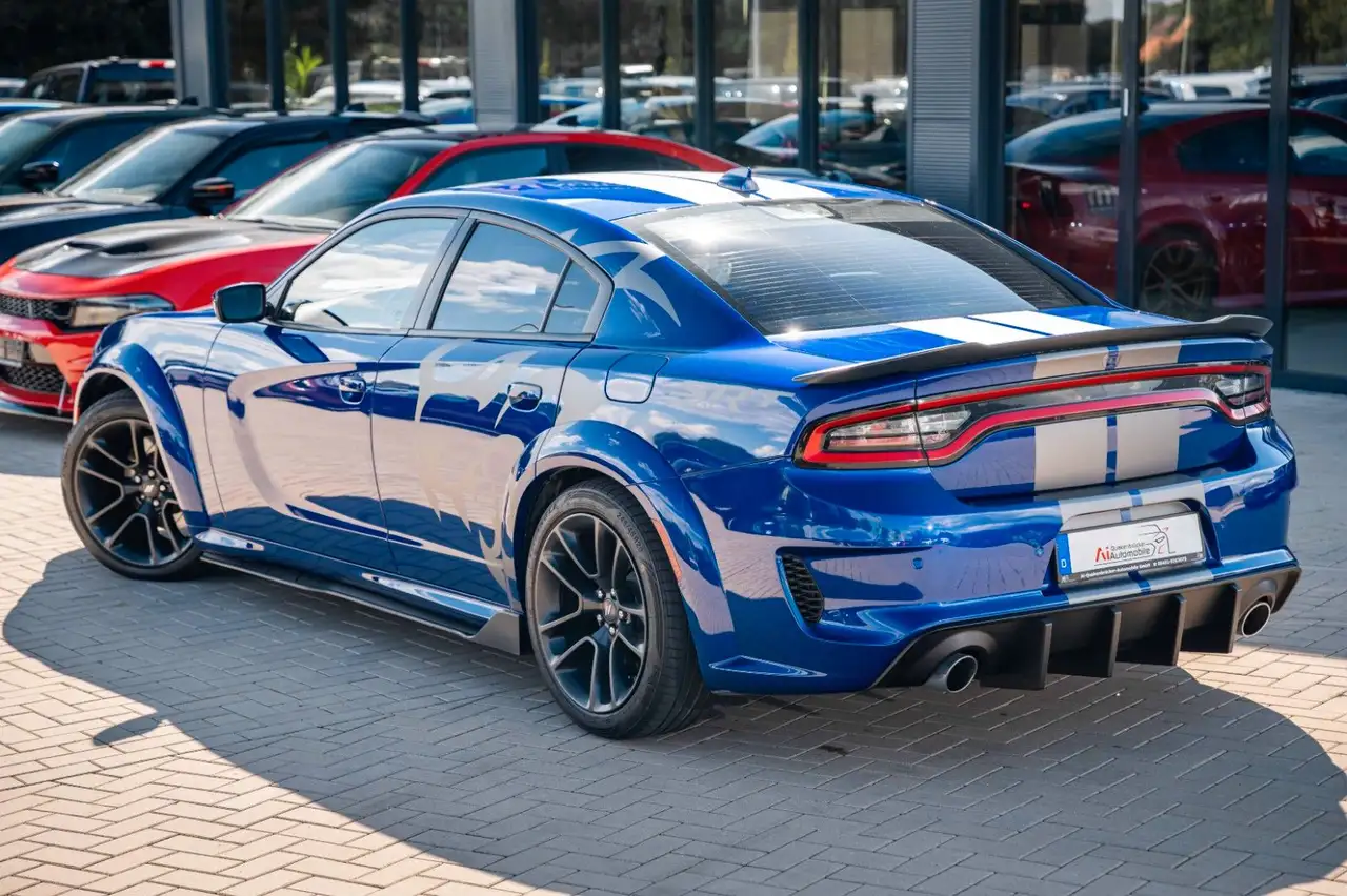 Dodge Charger 2021 — фото 14