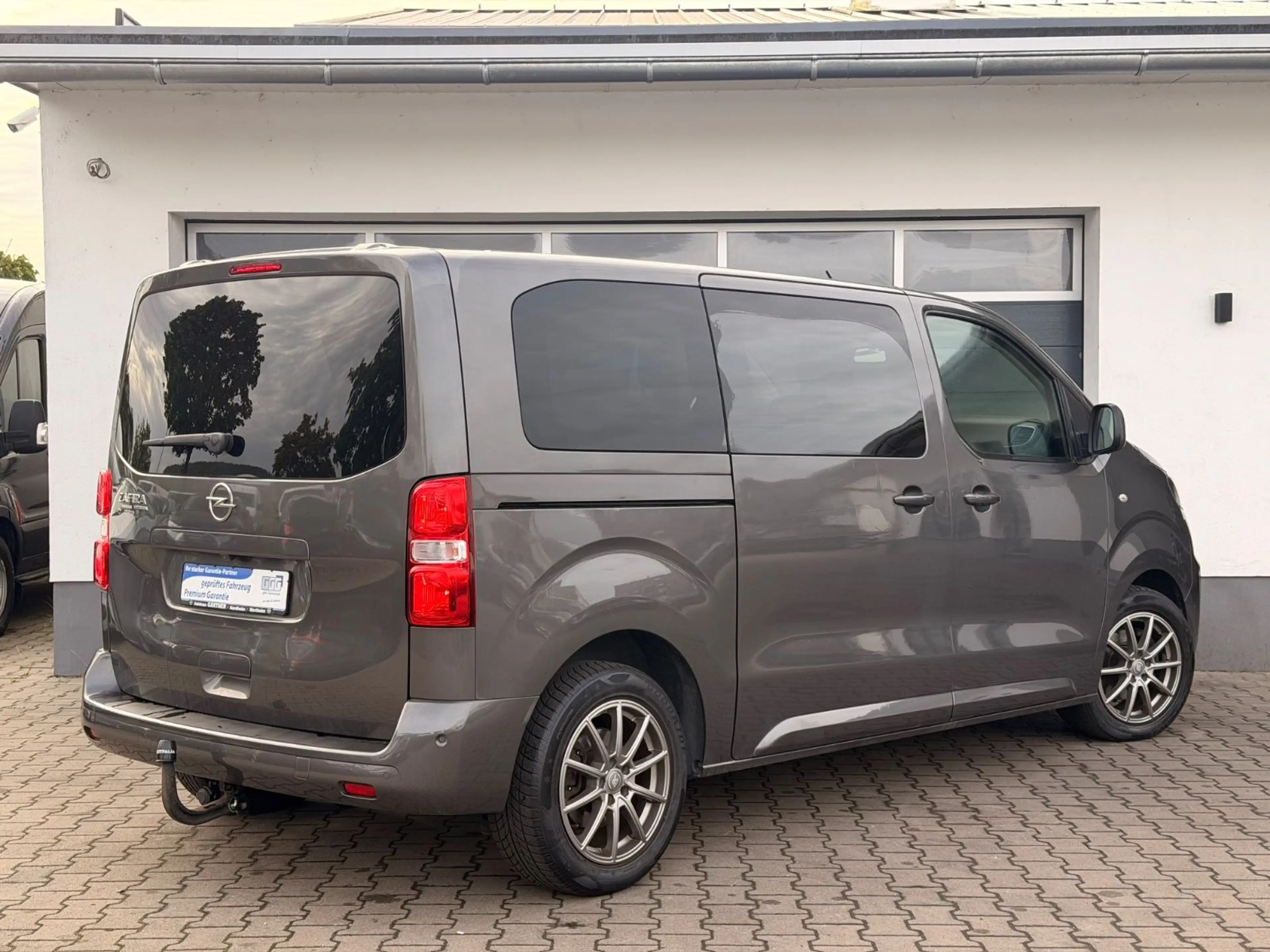 Opel Zafira Life Selection Navi AHK Xenon Kamera 8 Si — photo 8