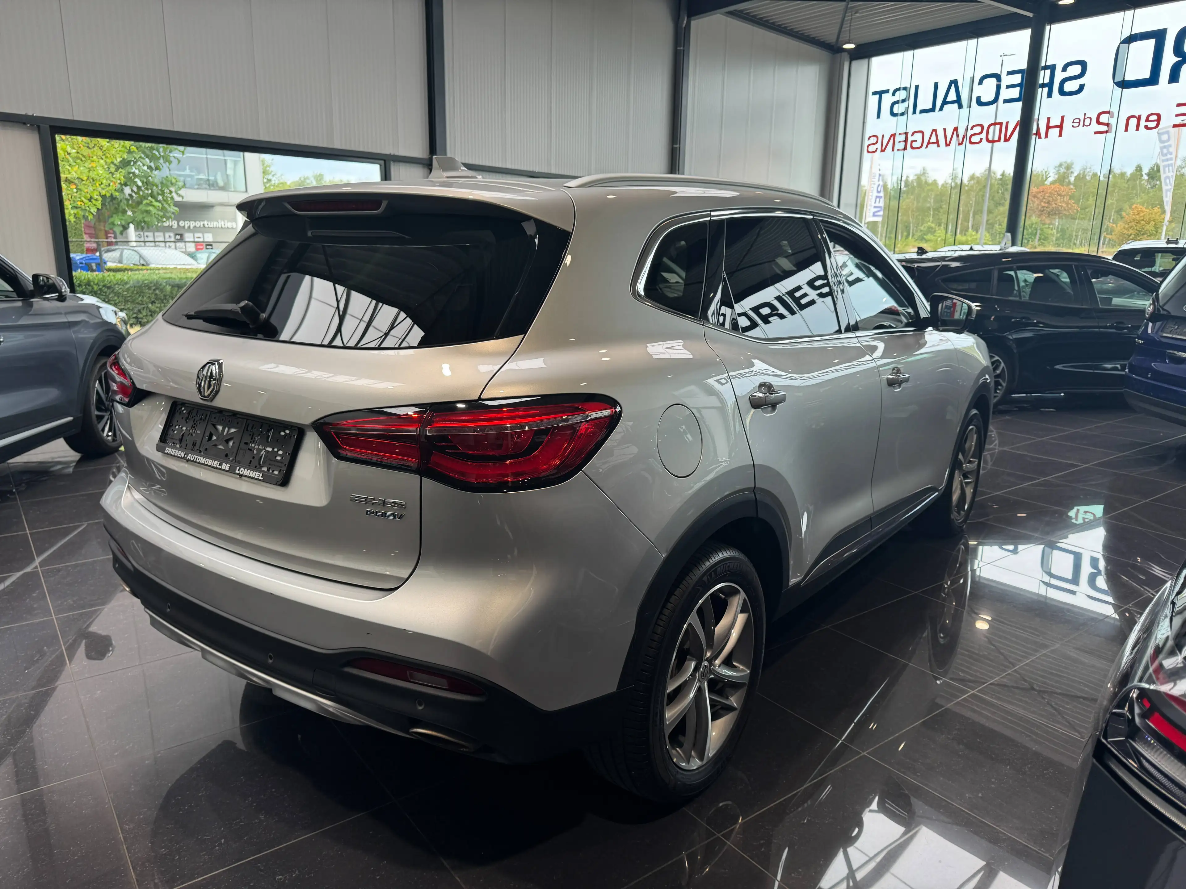 MG EHS EHS PHEV 1.5 Turbo Luxury/Navi/Pano/Leder/Carplay/1j gar.(1) — photo 4