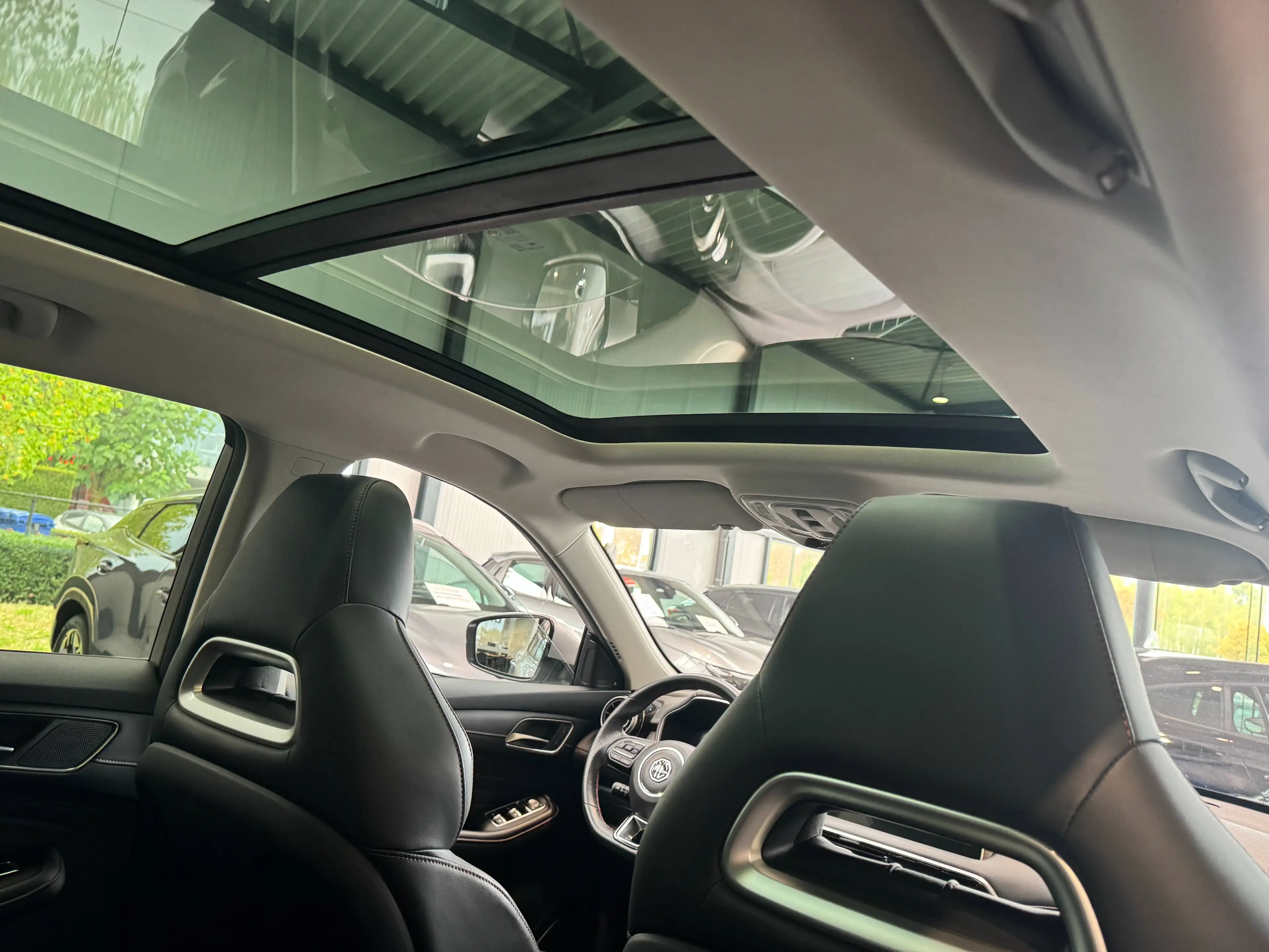 MG EHS EHS PHEV 1.5 Turbo Luxury/Navi/Pano/Leder/Carplay/1j gar.(1) — photo 7