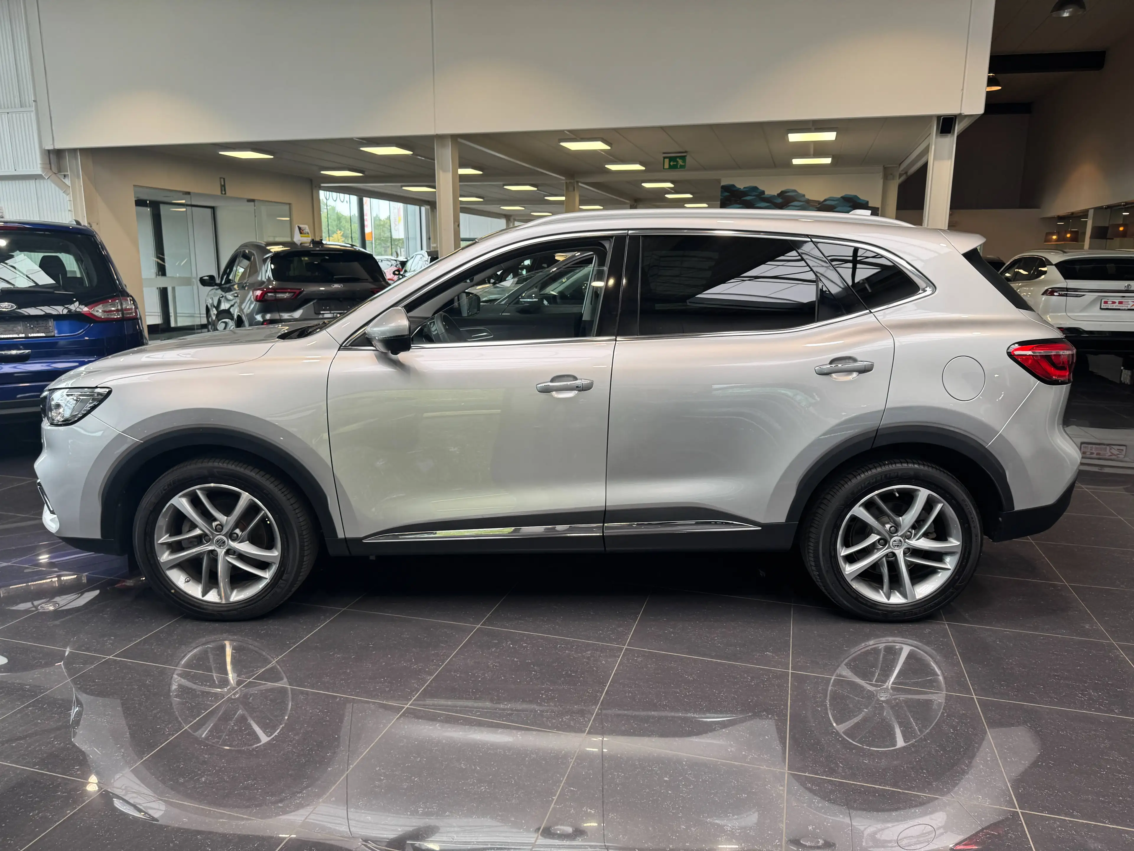 MG EHS EHS PHEV 1.5 Turbo Luxury/Navi/Pano/Leder/Carplay/1j gar.(1) — photo 5