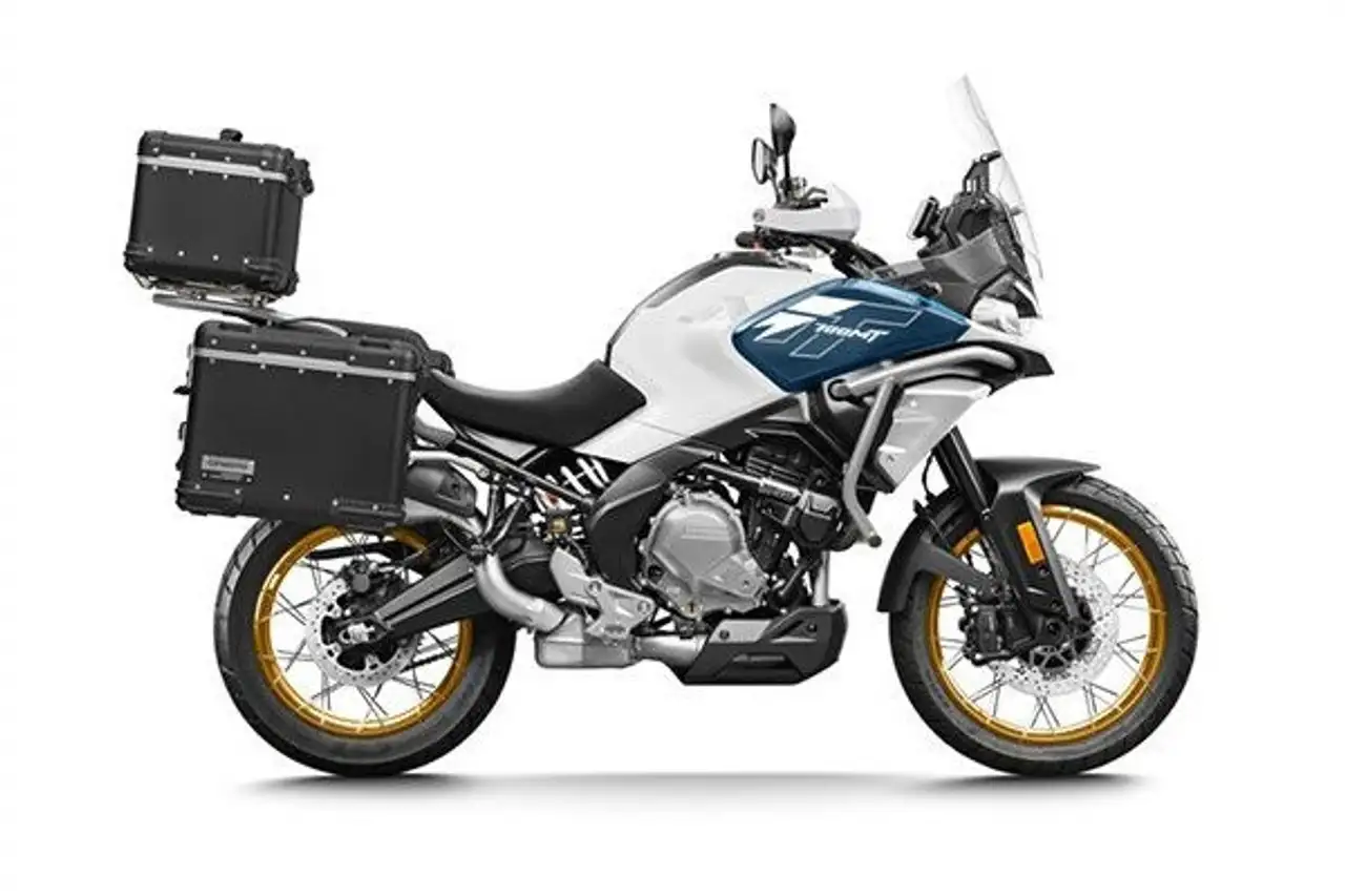 Cfmoto 700 MT