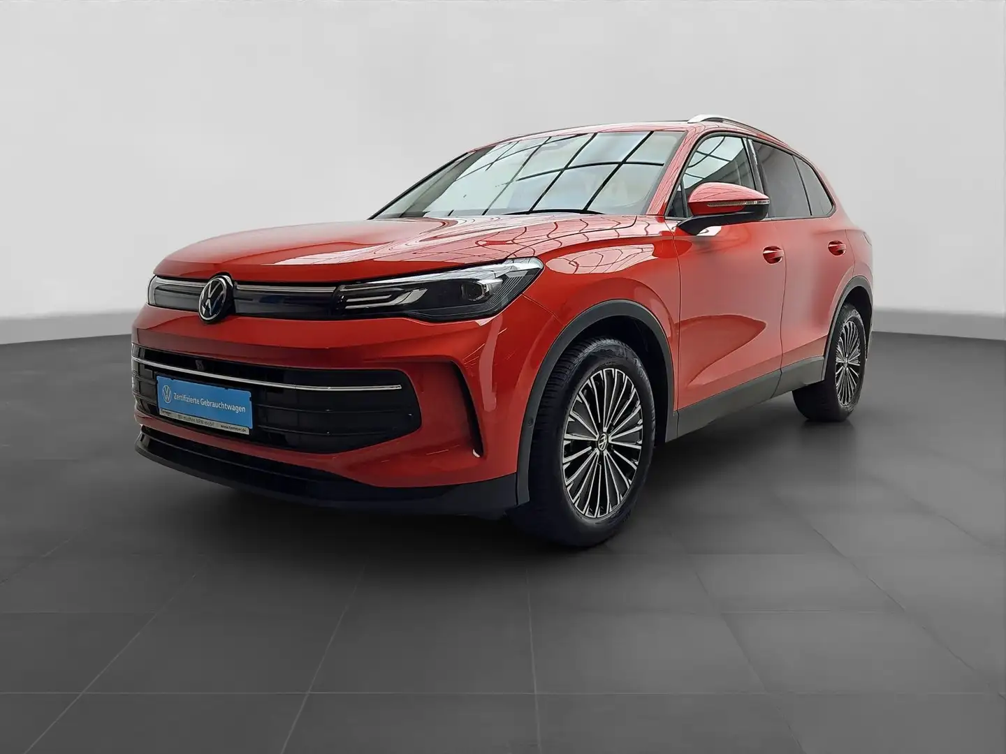 Volkswagen Tiguan 2.0 TDI DSG LIFE PANO AHK NAVI KAMERA Rot - 2
