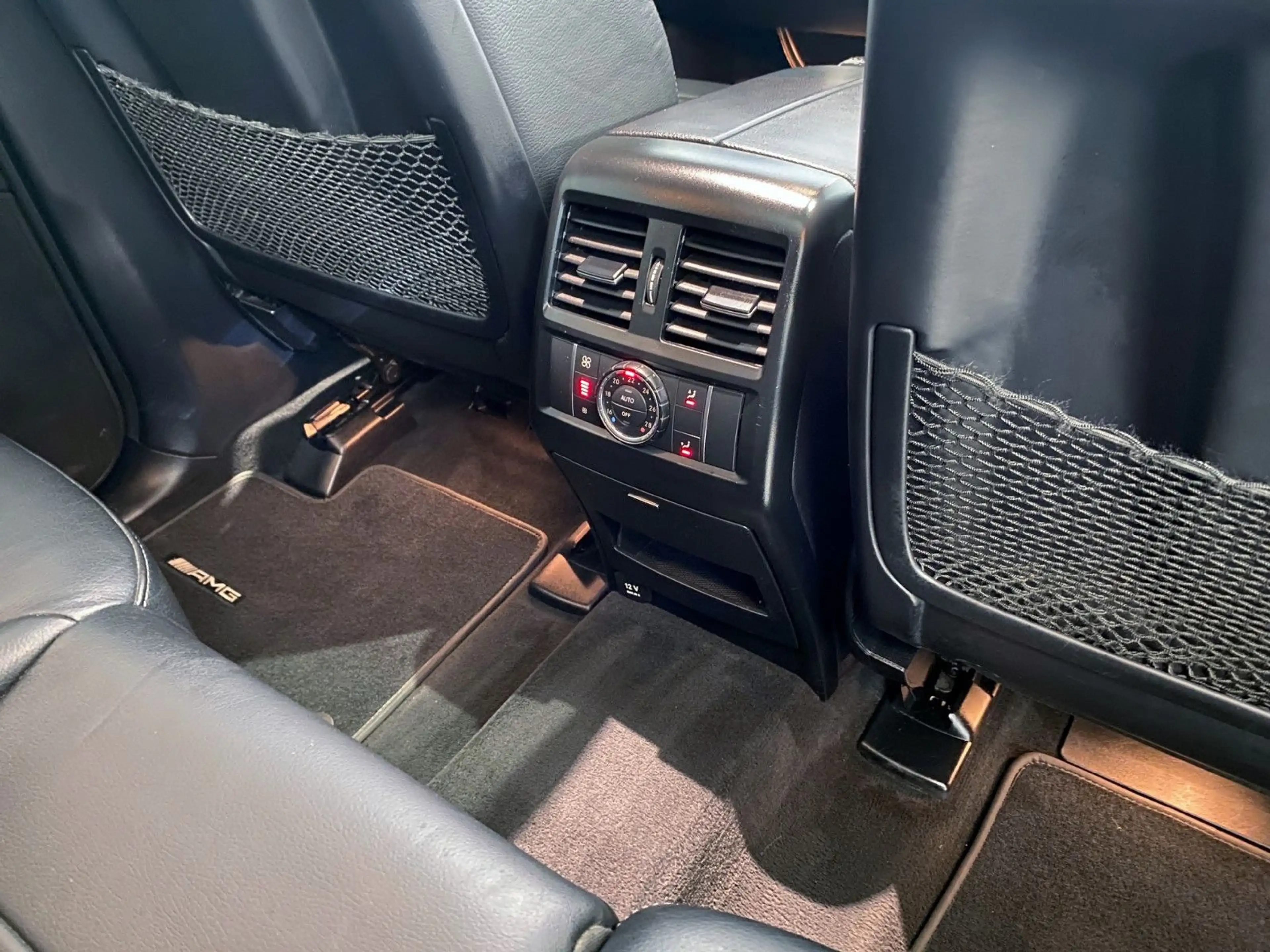 Mercedes-Benz GLS 350 d 4M AMG Pano/Spur/AHK/StdH/7Sitz/Sheft — photo 15