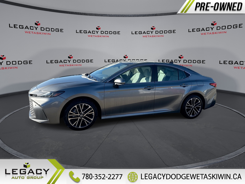 2025 Toyota Camry Sedan