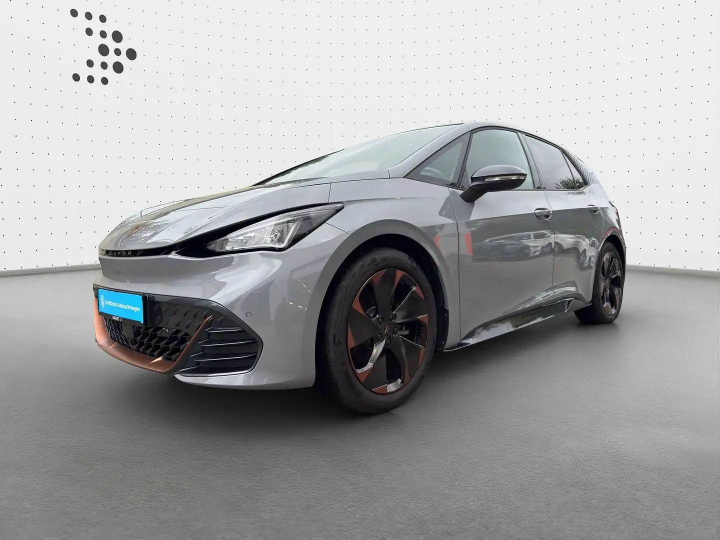 CUPRA Born *WÄRMEPUMPE*Navi*Kamera*Keyless*19ZOLL*LED* Grau - 2