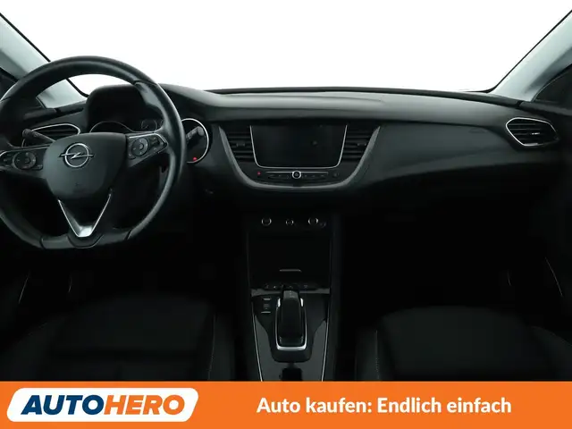 Opel Grandland view 12