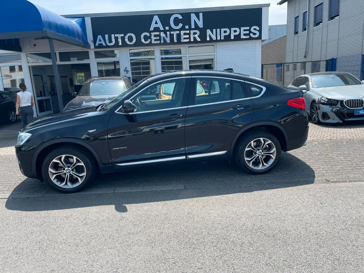 BMW X4 xDrive 30 d x Line Kamera Navi Xenon Leder Zwart - 1