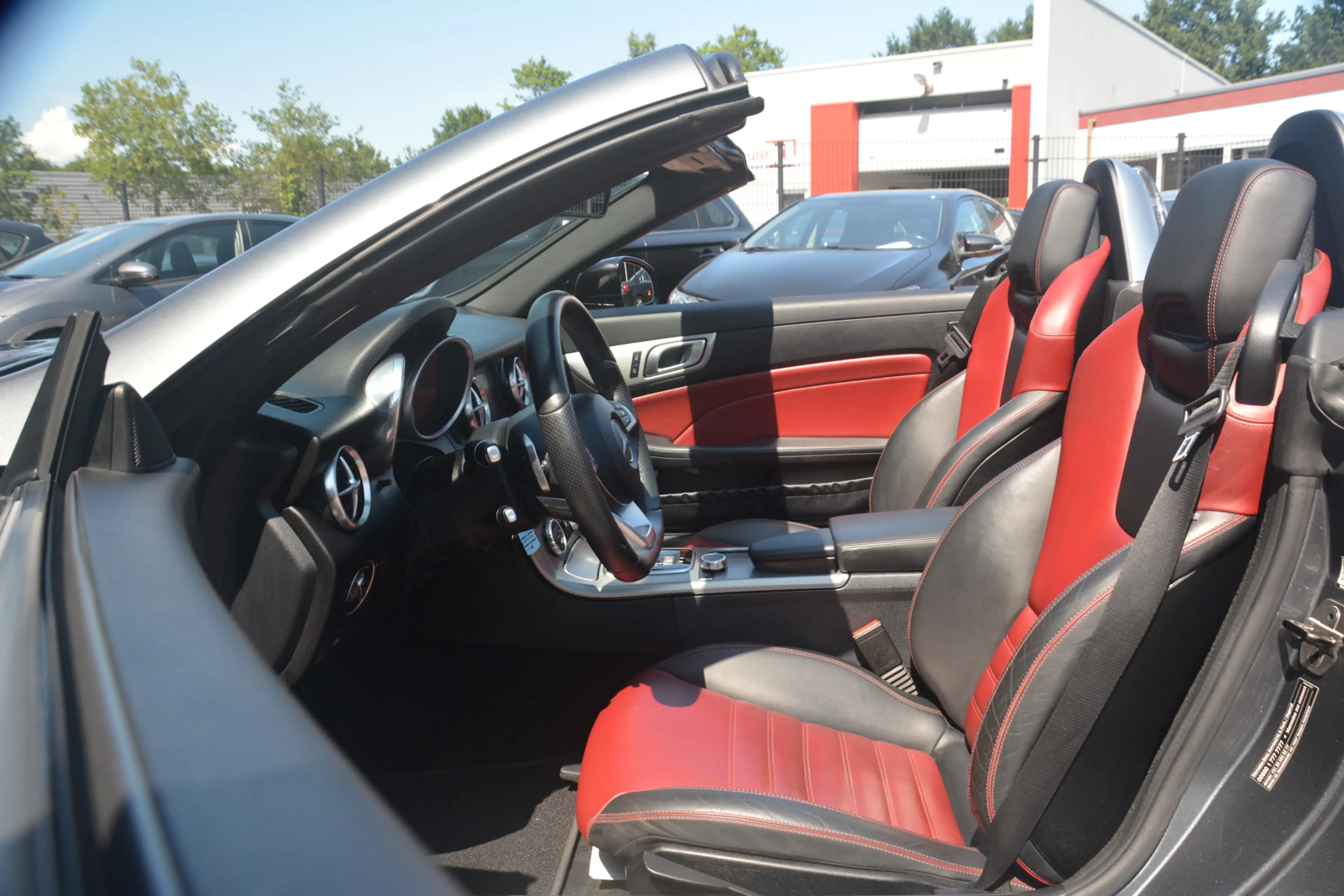 Mercedes-Benz SLC 43 AMG | Navigatie | Panorama VARIOdak | Cruise-control | — photo 8