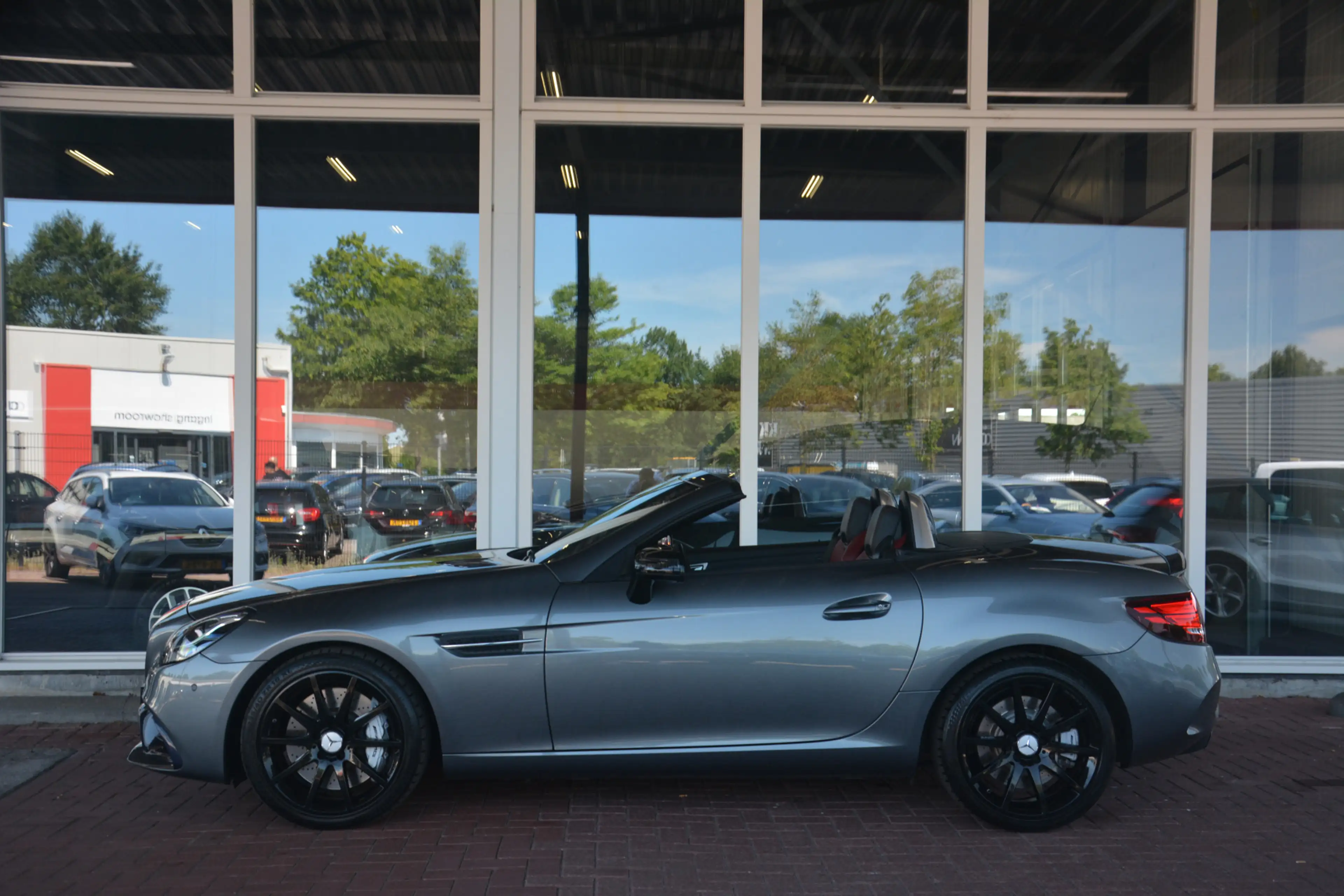 Mercedes-Benz SLC 43 AMG | Navigatie | Panorama VARIOdak | Cruise-control | — photo 28