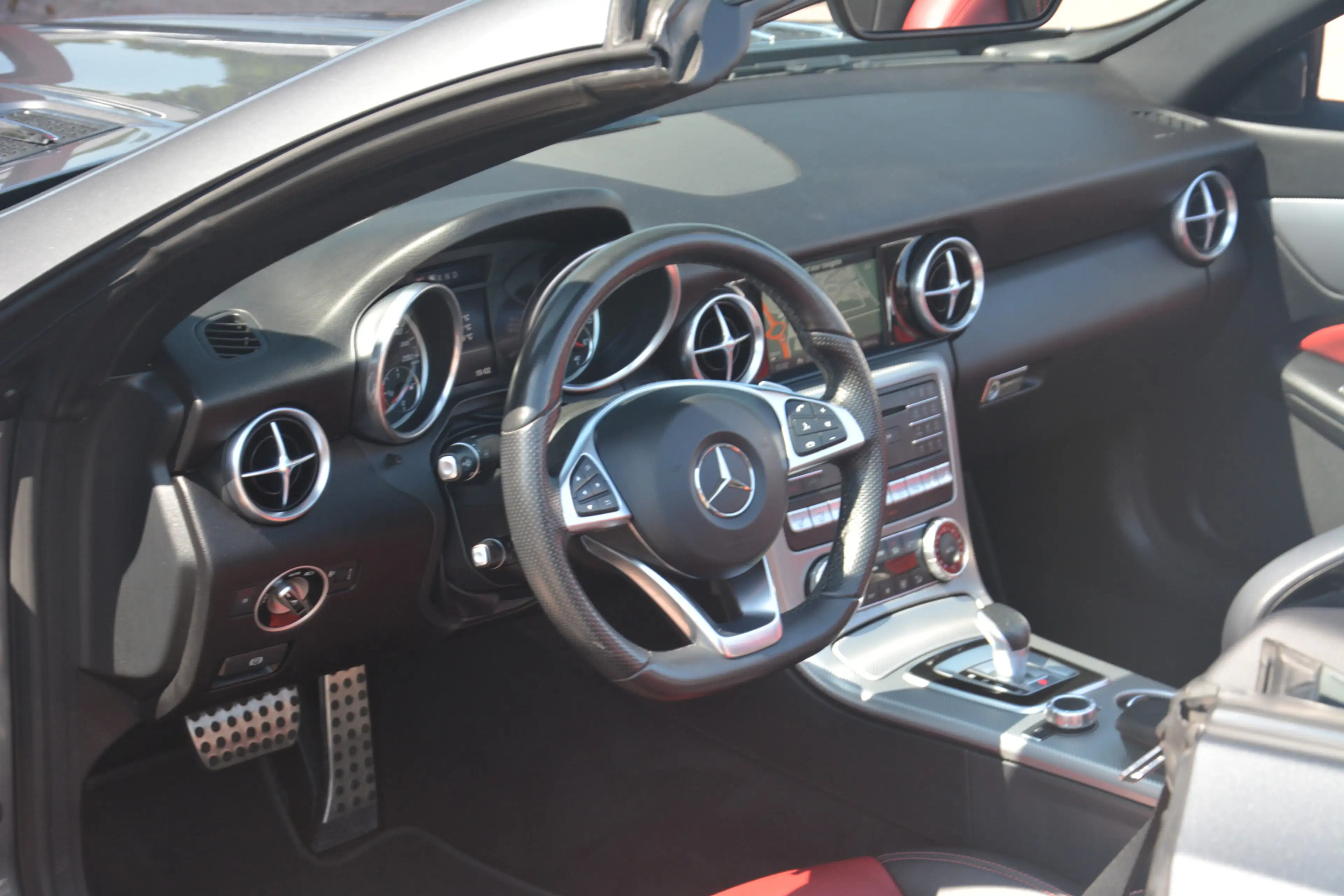 Mercedes-Benz SLC 43 AMG | Navigatie | Panorama VARIOdak | Cruise-control | — photo 10