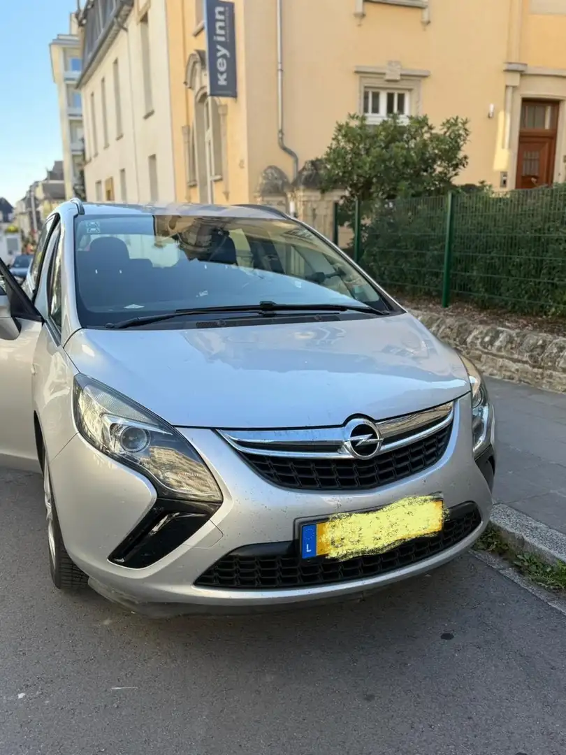 Opel Zafira Tourer 2.0 CDTI Edition - 1