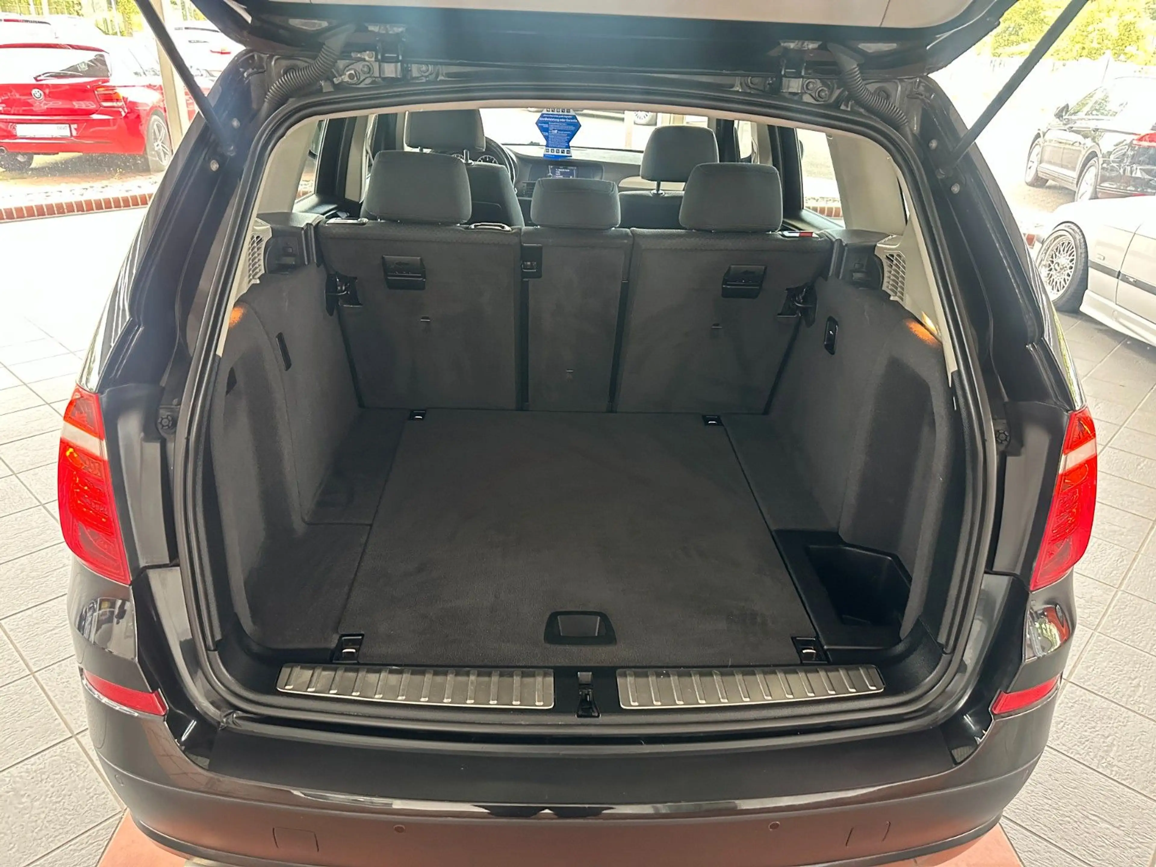 BMW X3 xDrive 20 d * HEAD UP / NAVI / GARANTIE * — photo 14