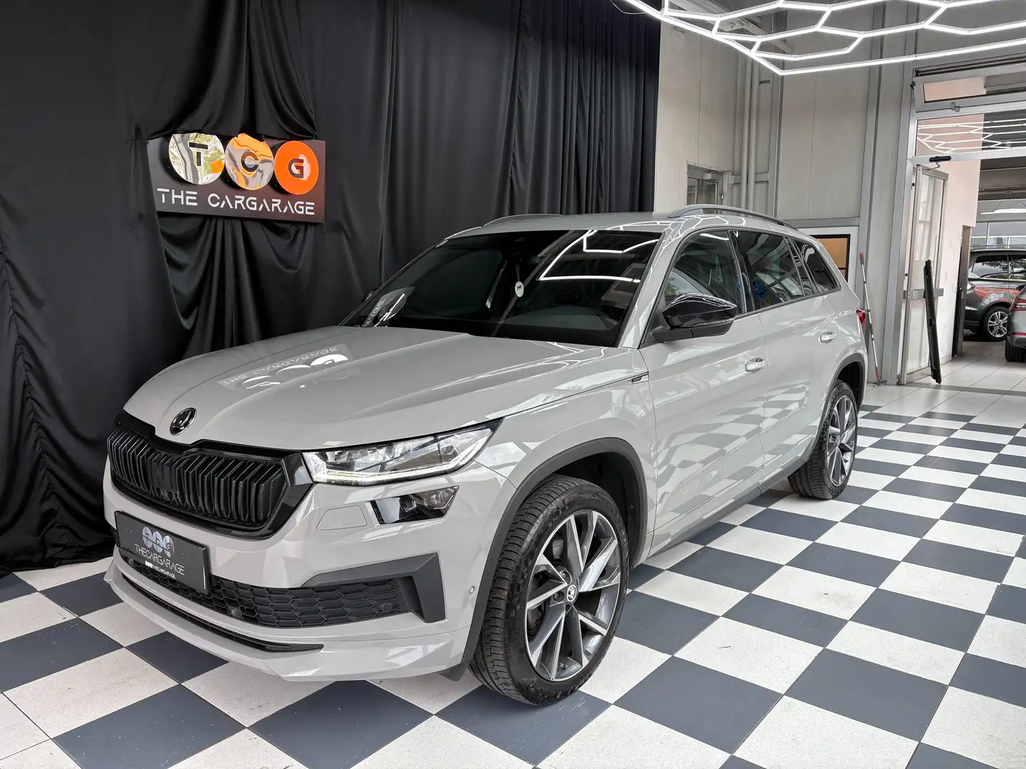 Skoda Kodiaq Sportline 4x4 1 BESITZ - 1