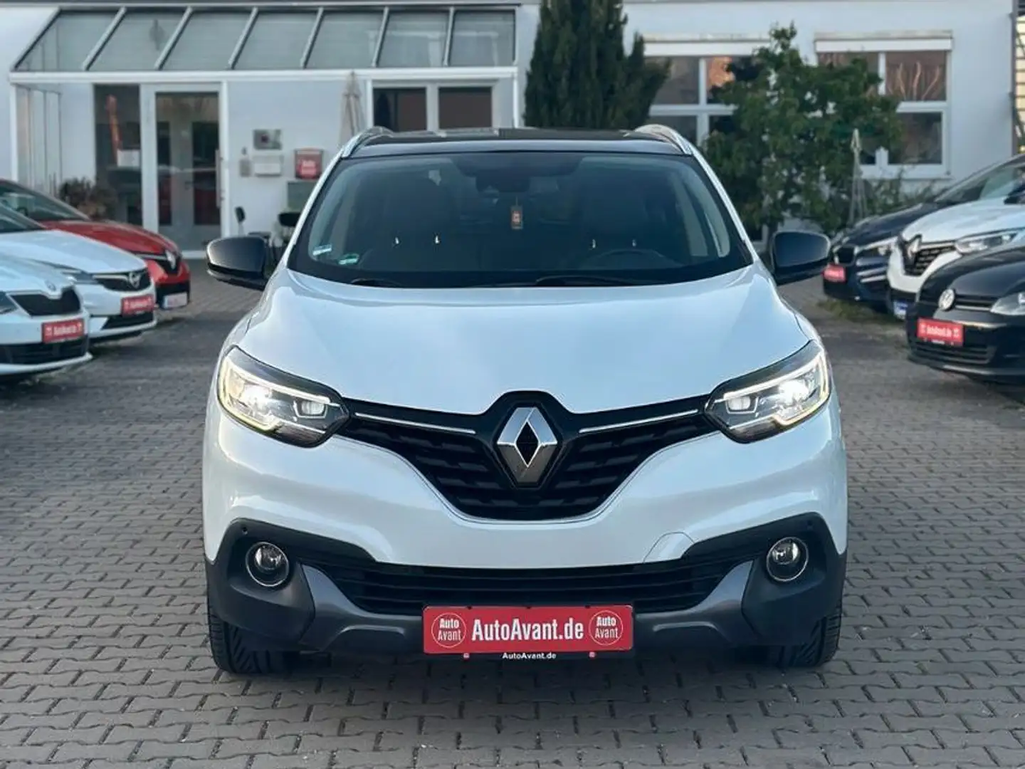 Renault Kadjar 1.2 TCe 130 Bose Edition*PANORAMA*LEDER* Weiß - 2