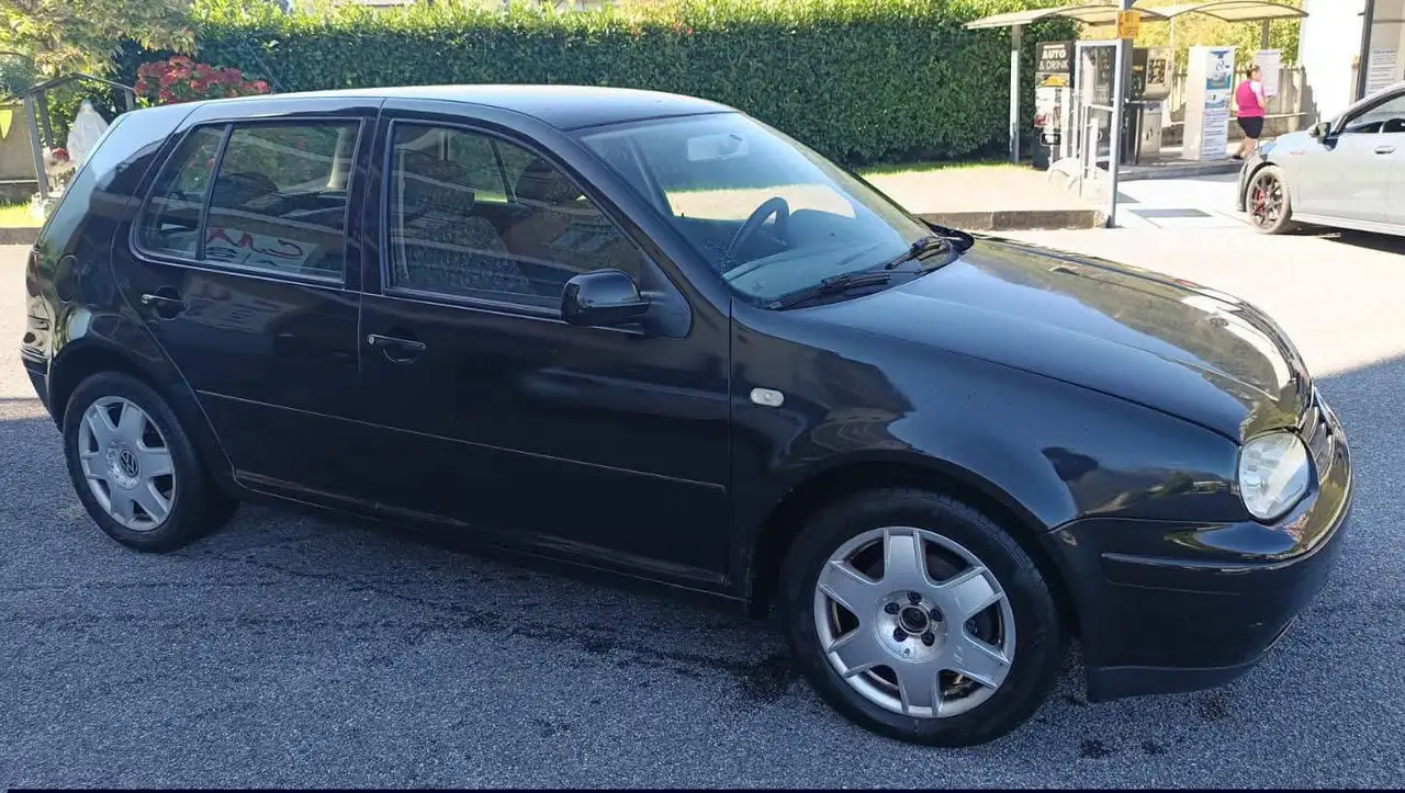 Volkswagen Golf 5p 1.9 tdi Comfortline 110cv/81kw, foto 1