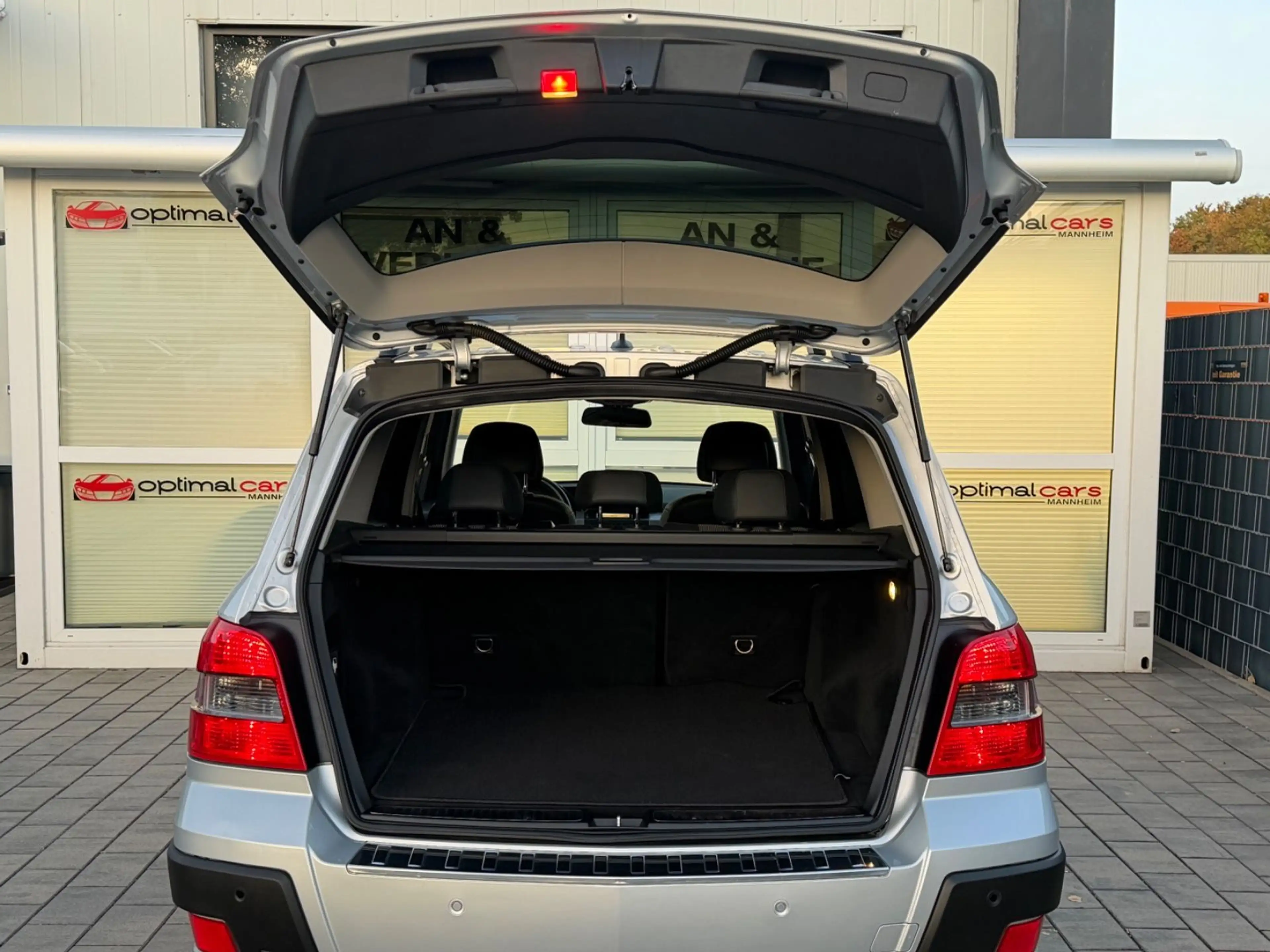 Mercedes-Benz GLK 350 /4MATIC/OFF-ROAD/66.500KM/PDC/SHZ/2.HAND — photo 10