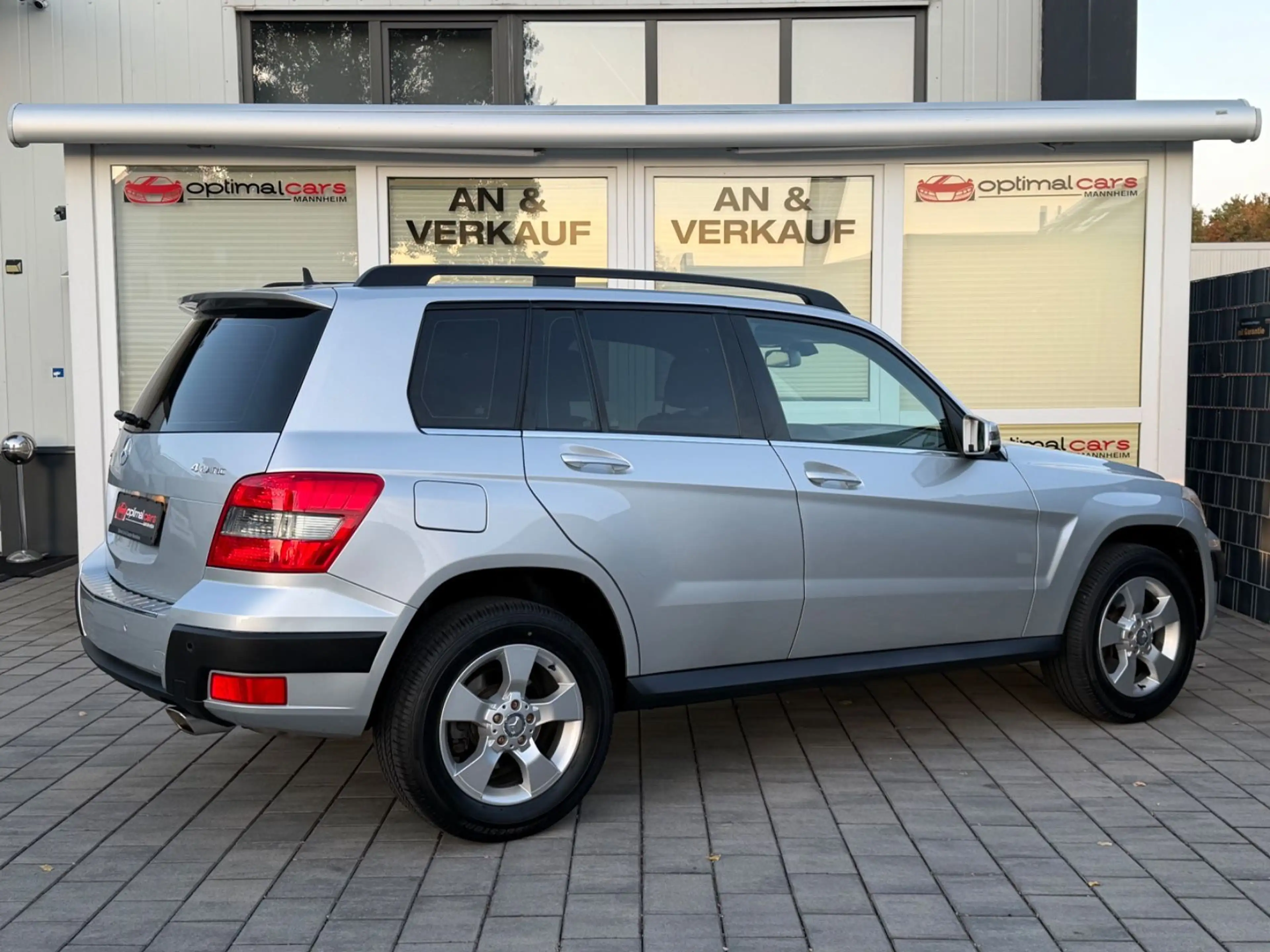 Mercedes-Benz GLK 350 /4MATIC/OFF-ROAD/66.500KM/PDC/SHZ/2.HAND — photo 7