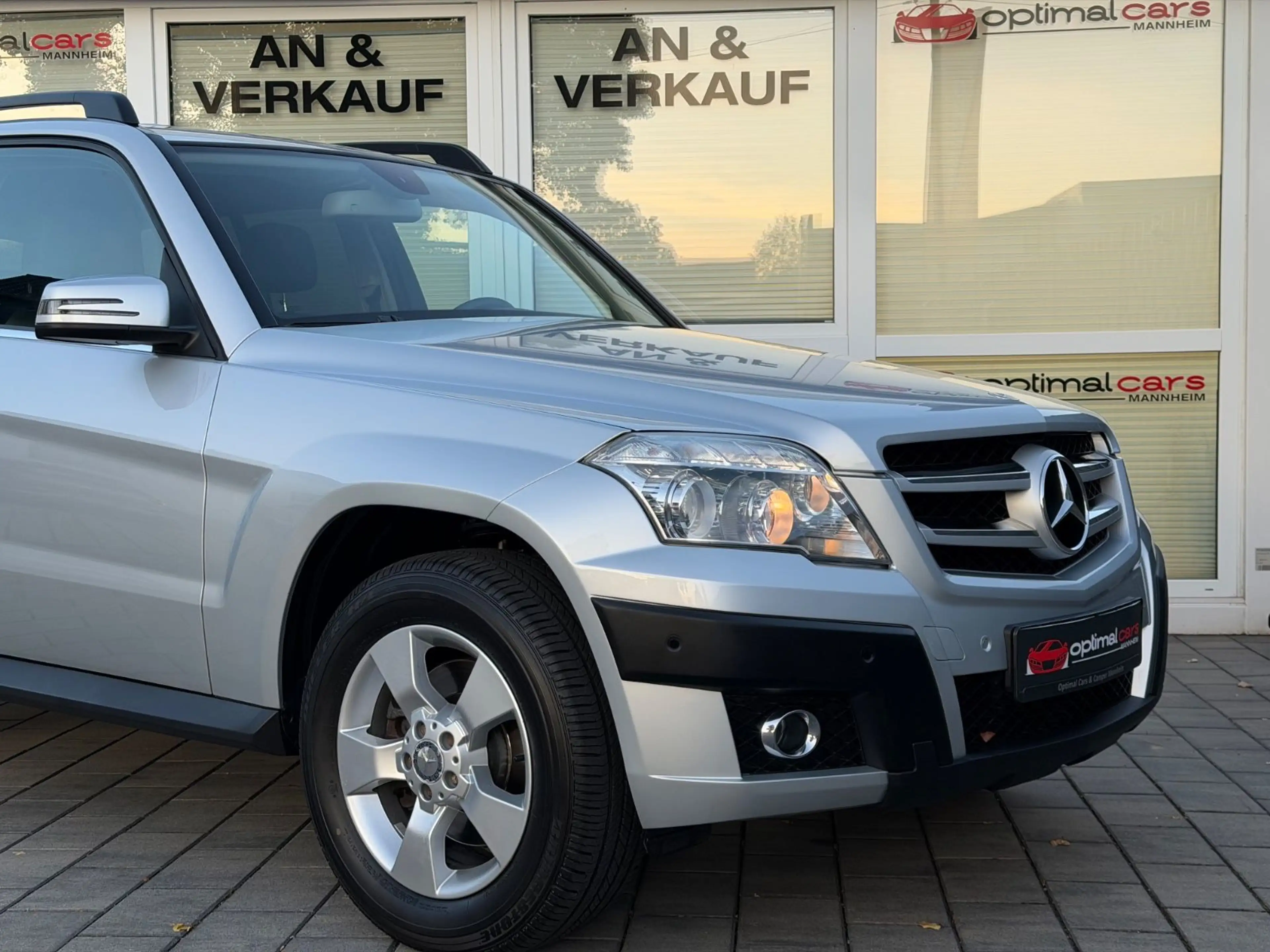 Mercedes-Benz GLK 350 /4MATIC/OFF-ROAD/66.500KM/PDC/SHZ/2.HAND — photo 6