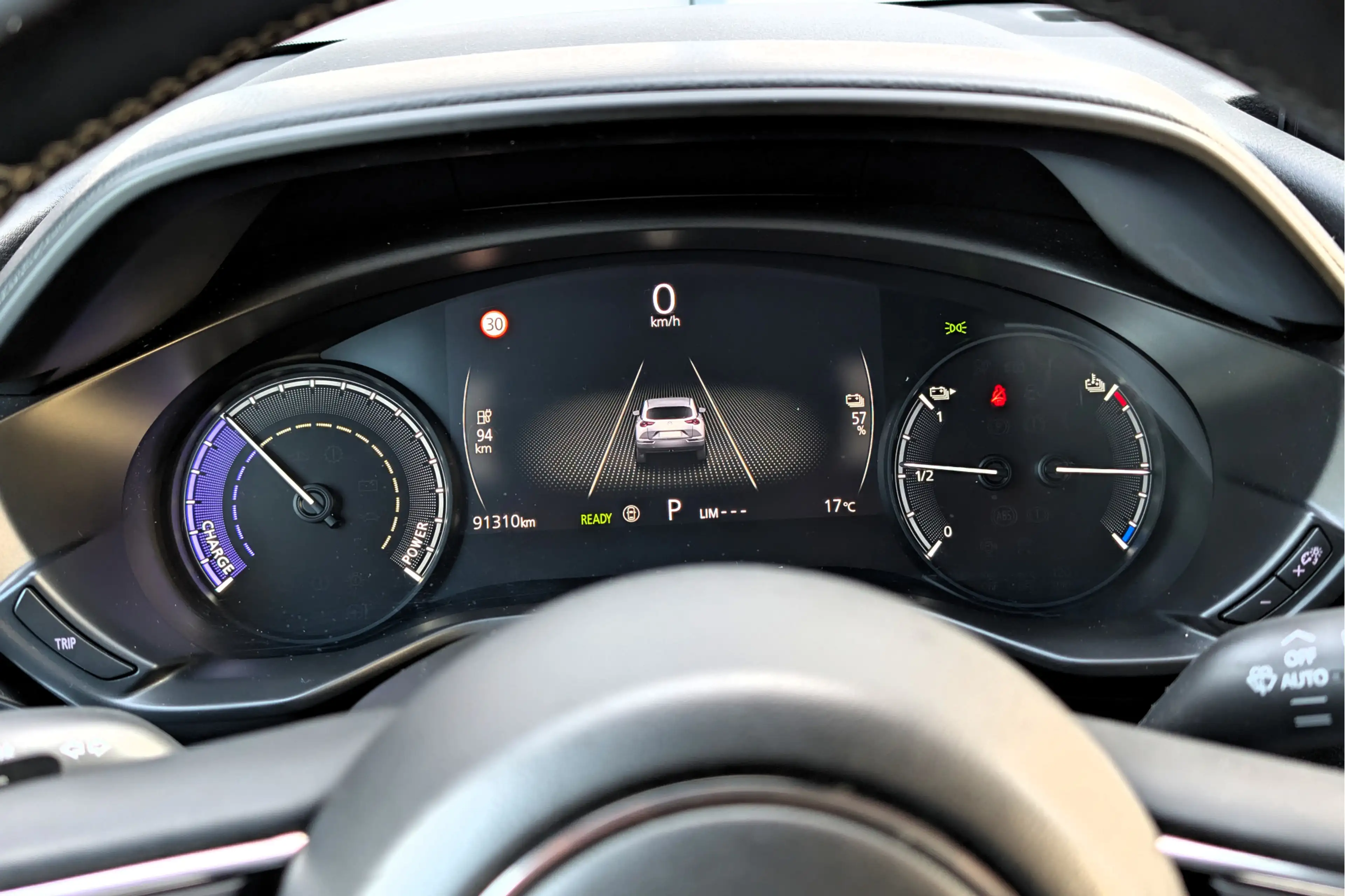 Mazda MX-30 e-SkyActiv 145 First Edition 36kWh SOH 92% — photo 9