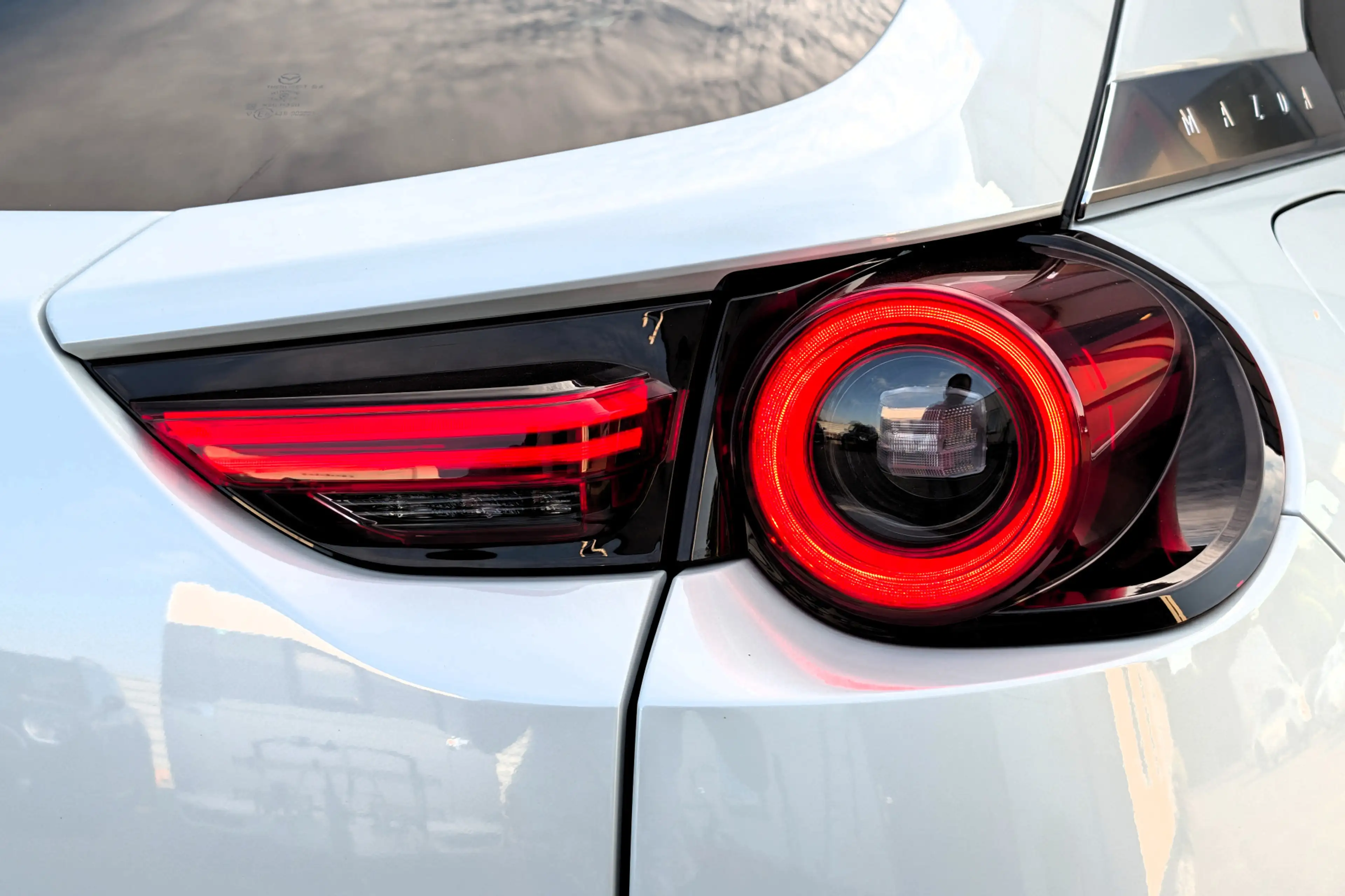 Mazda MX-30 e-SkyActiv 145 First Edition 36kWh SOH 92% — photo 27