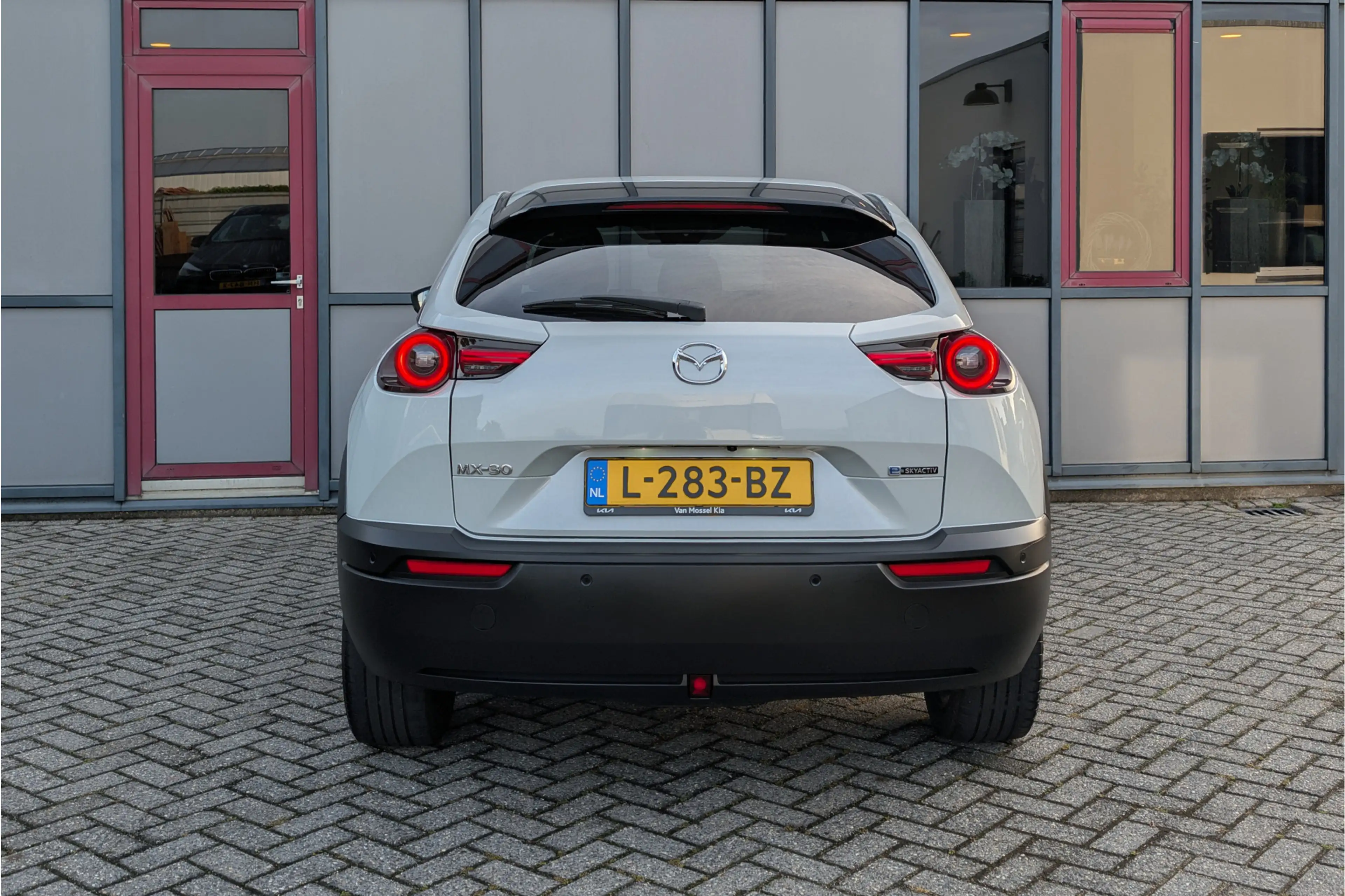 Mazda MX-30 e-SkyActiv 145 First Edition 36kWh SOH 92% — photo 14