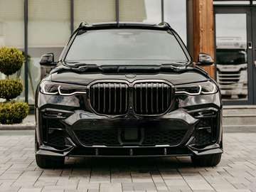 M50 i*7 Sitz ExecutiveDrive Fond-Entertain. AHK SoftClose 22" Pano M Aer Laser Standhzg*