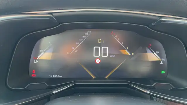 DS Automobiles DS 7 Crossback view 12