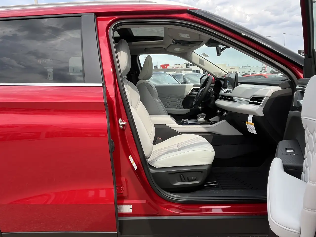Mitsubishi Outlander снимка Mitsubishi Outlander