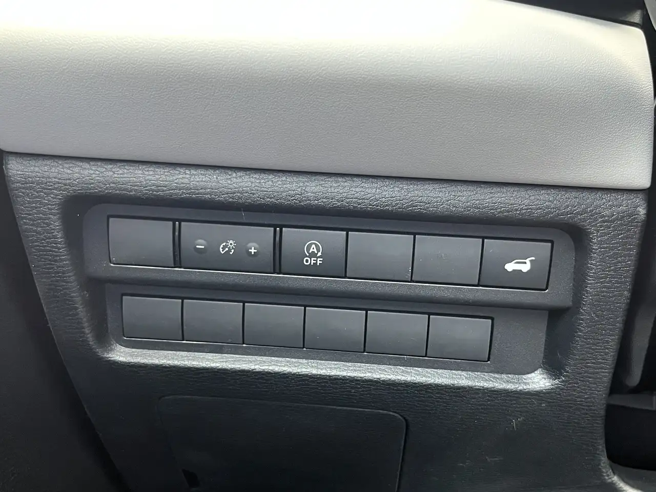 Mitsubishi Outlander снимка Mitsubishi Outlander