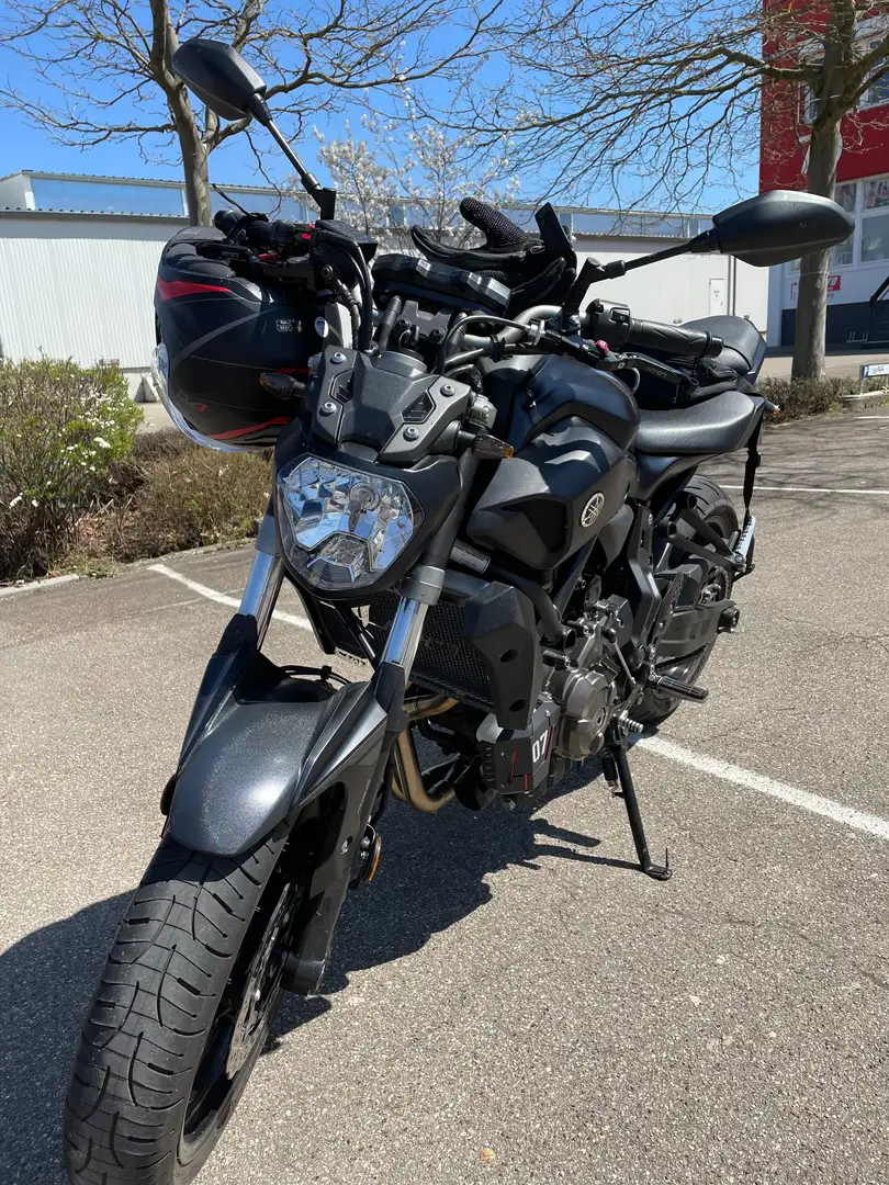 Yamaha MT-07 Sportlich umgerüstet, 35kW Fekete - 2